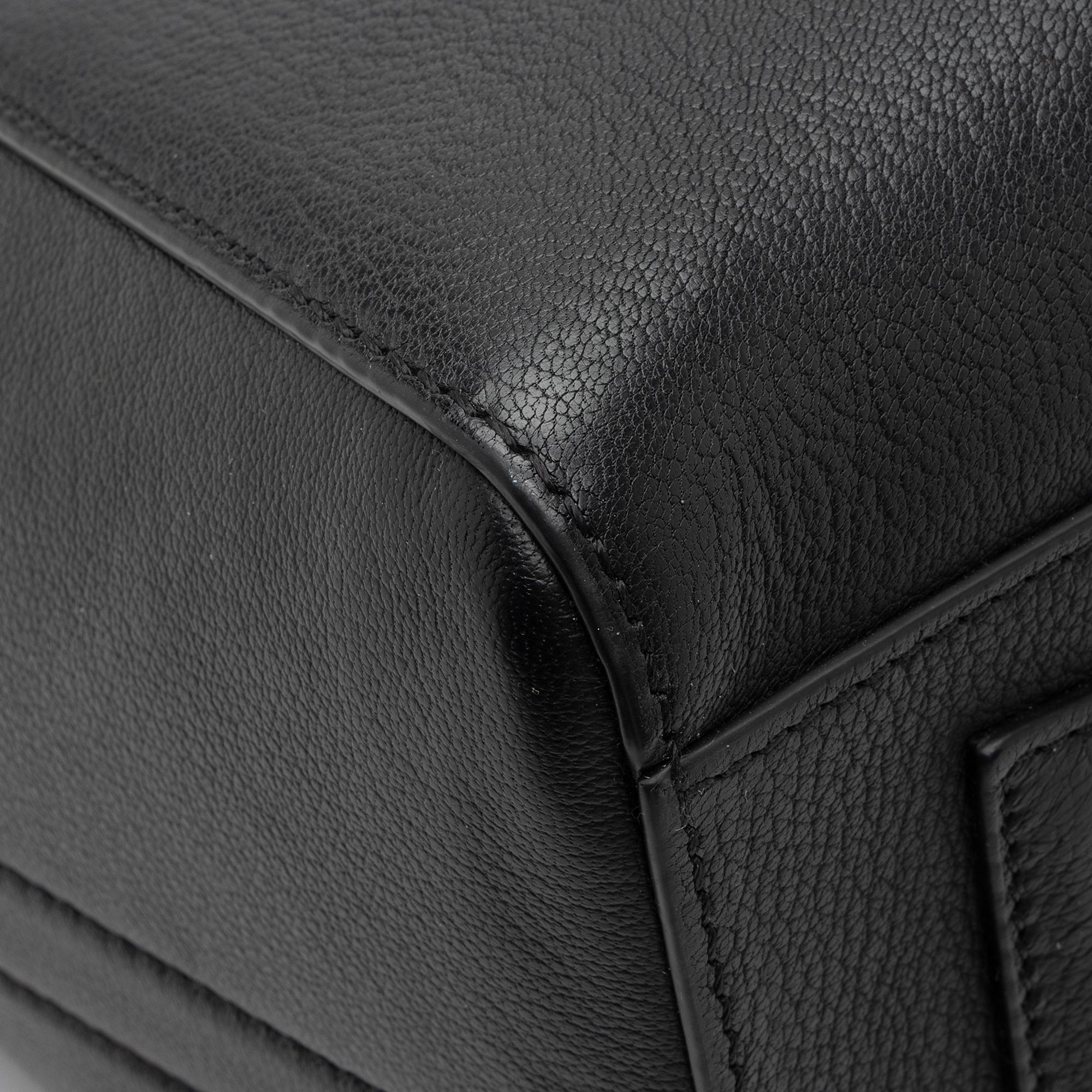 Givenchy Sugar Goatskin Antigona Small Satchel (SHF-clQmZx)