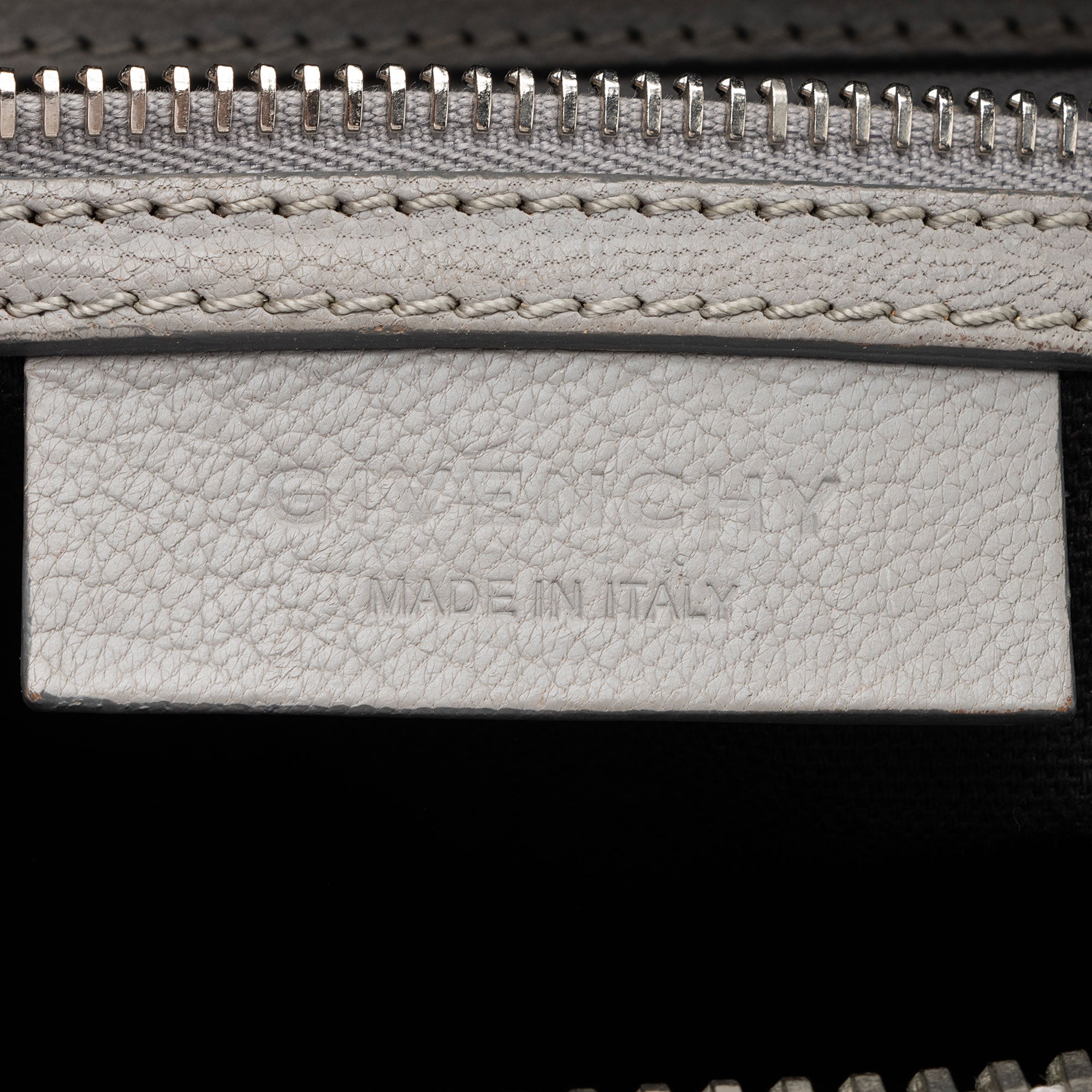 Givenchy Sugar Goatskin Antigona Small Satchel