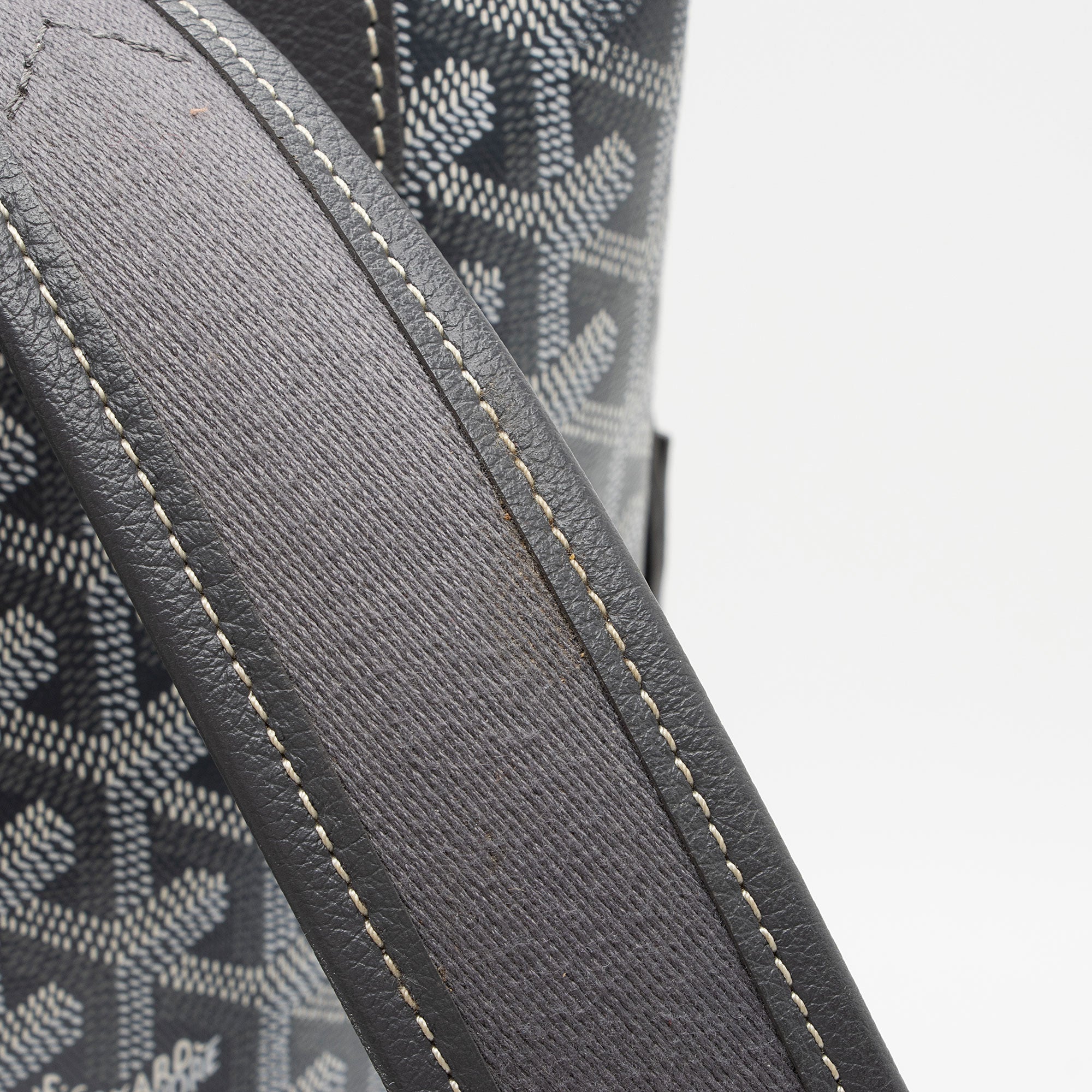 Goyard Goyadine Cisalpin MM Backpack (SHF-GZHLBY)