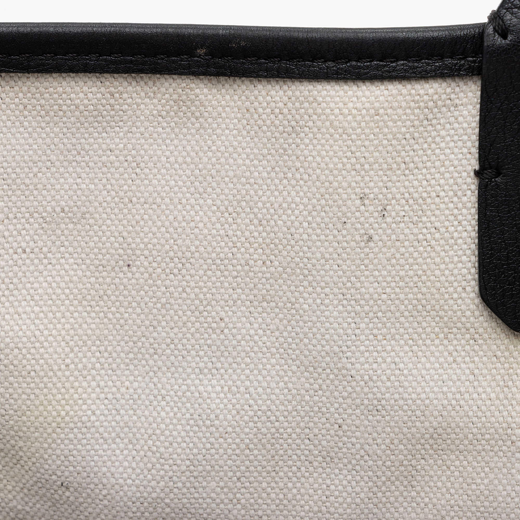 Goyard Goyardine Canvas St. Louis PM Tote (SHF-YjJqCy)