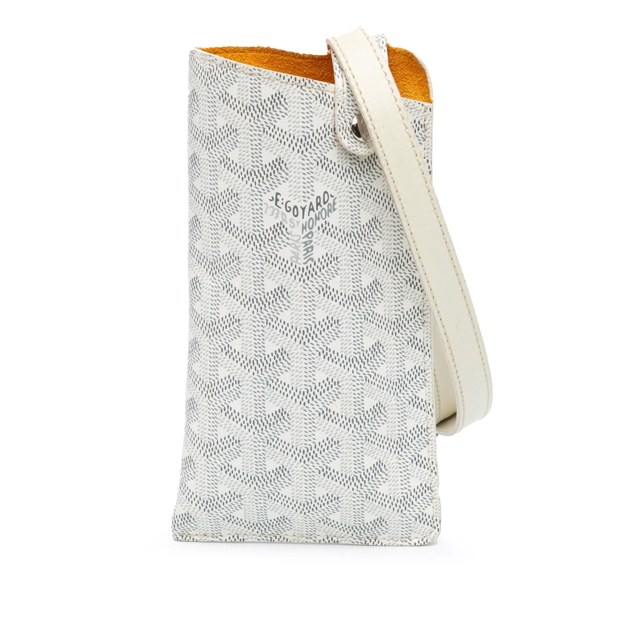 Goyard Goyardine Montmartre Glasses Case GM (SHG-7bJLlO)