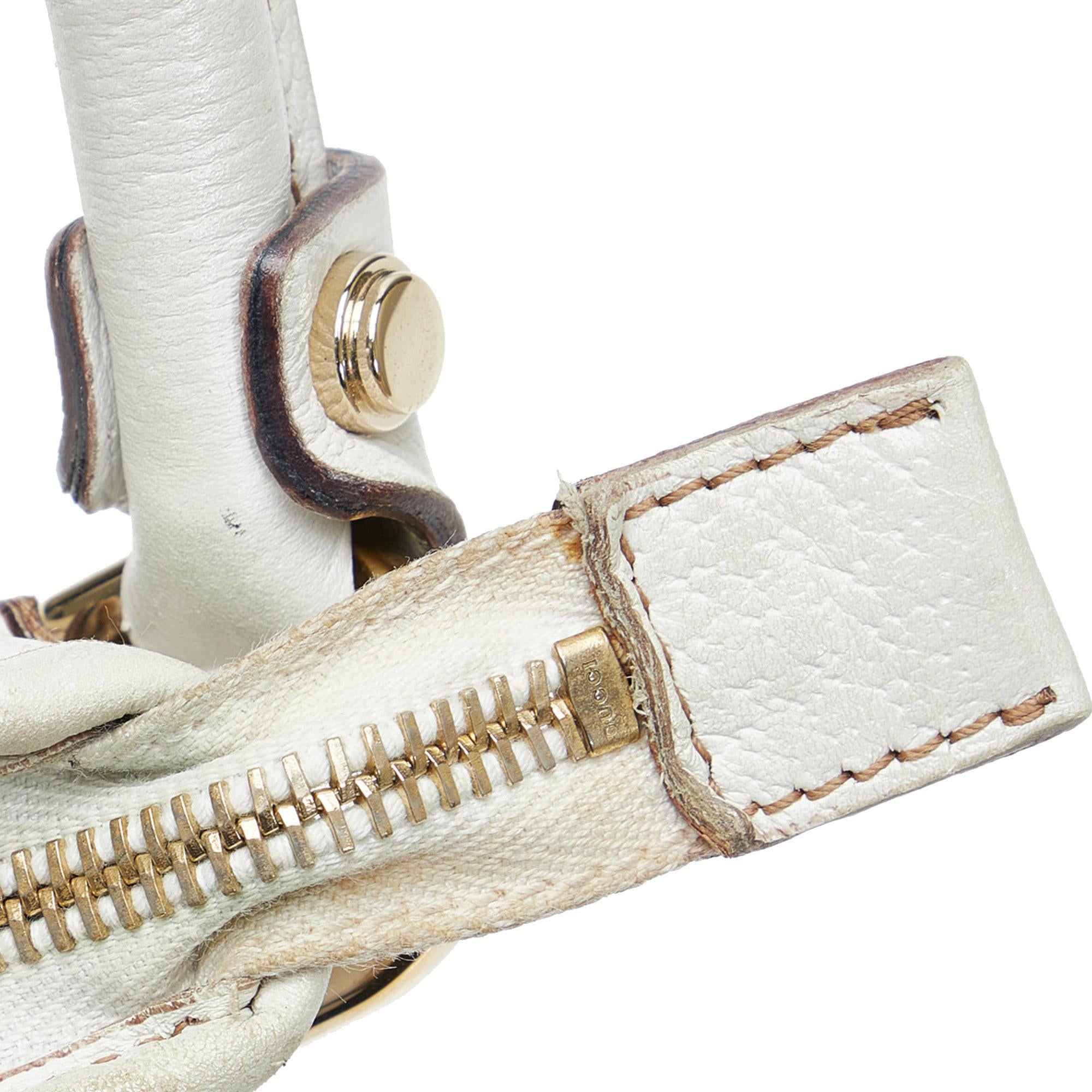 Gucci Abbey D-Ring Shoulder Bag (SHG-YvTHgU)