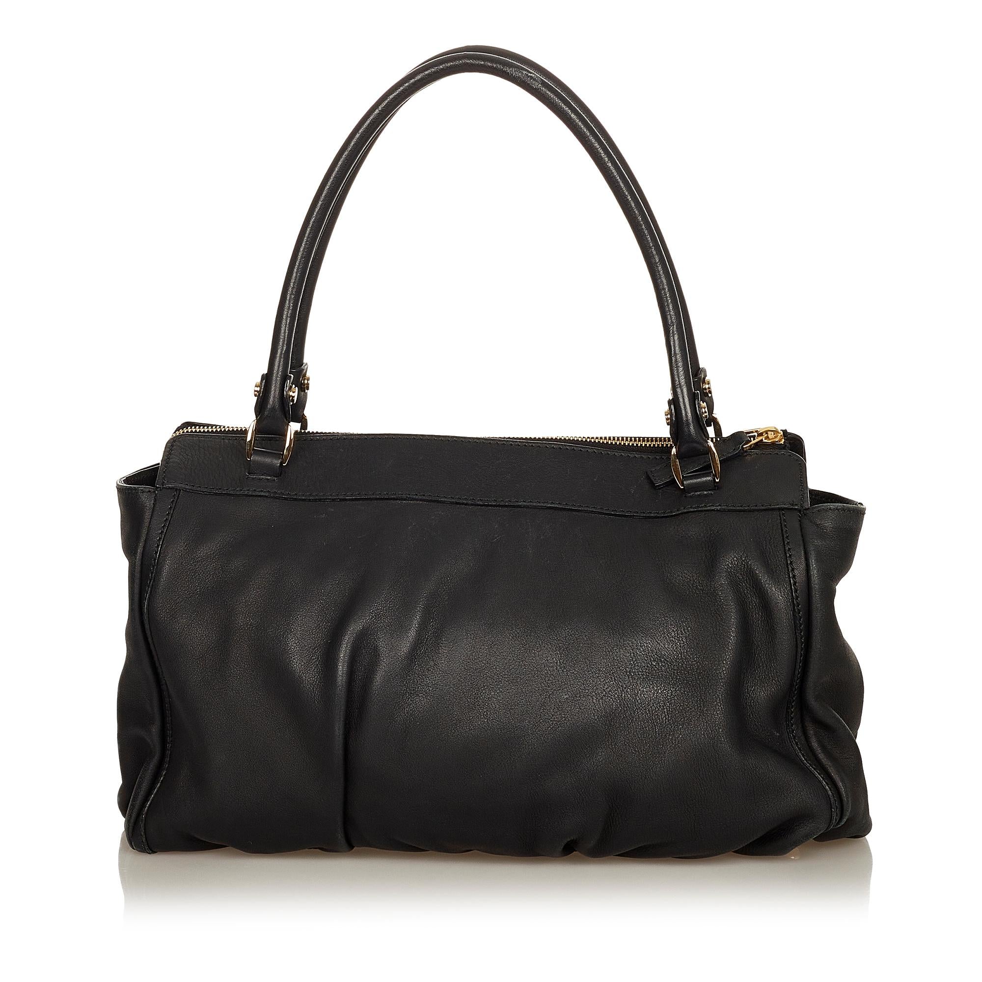 Gucci Abbey D-ring Leather Shoulder Bag (SHG-31845)