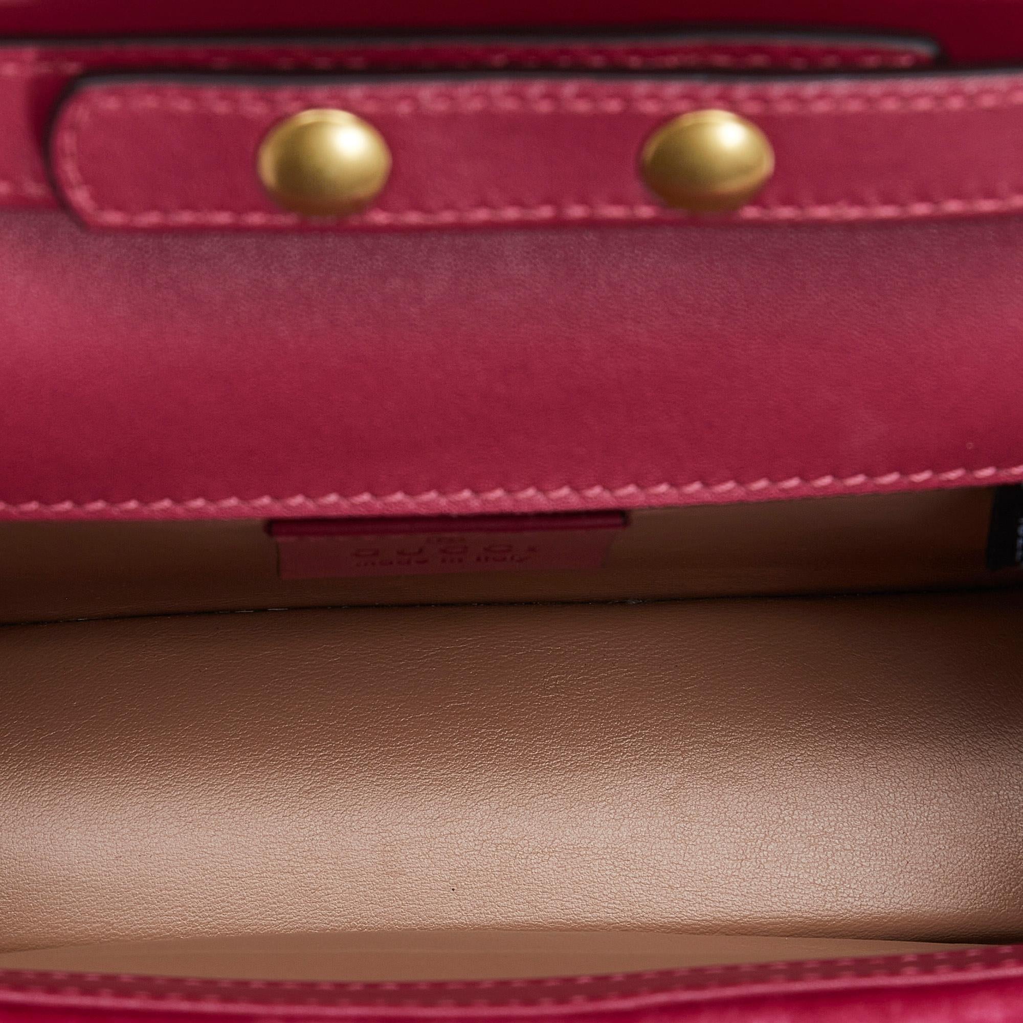 Gucci Broadway Velvet Crossbody Bag (SHG-rebUun)