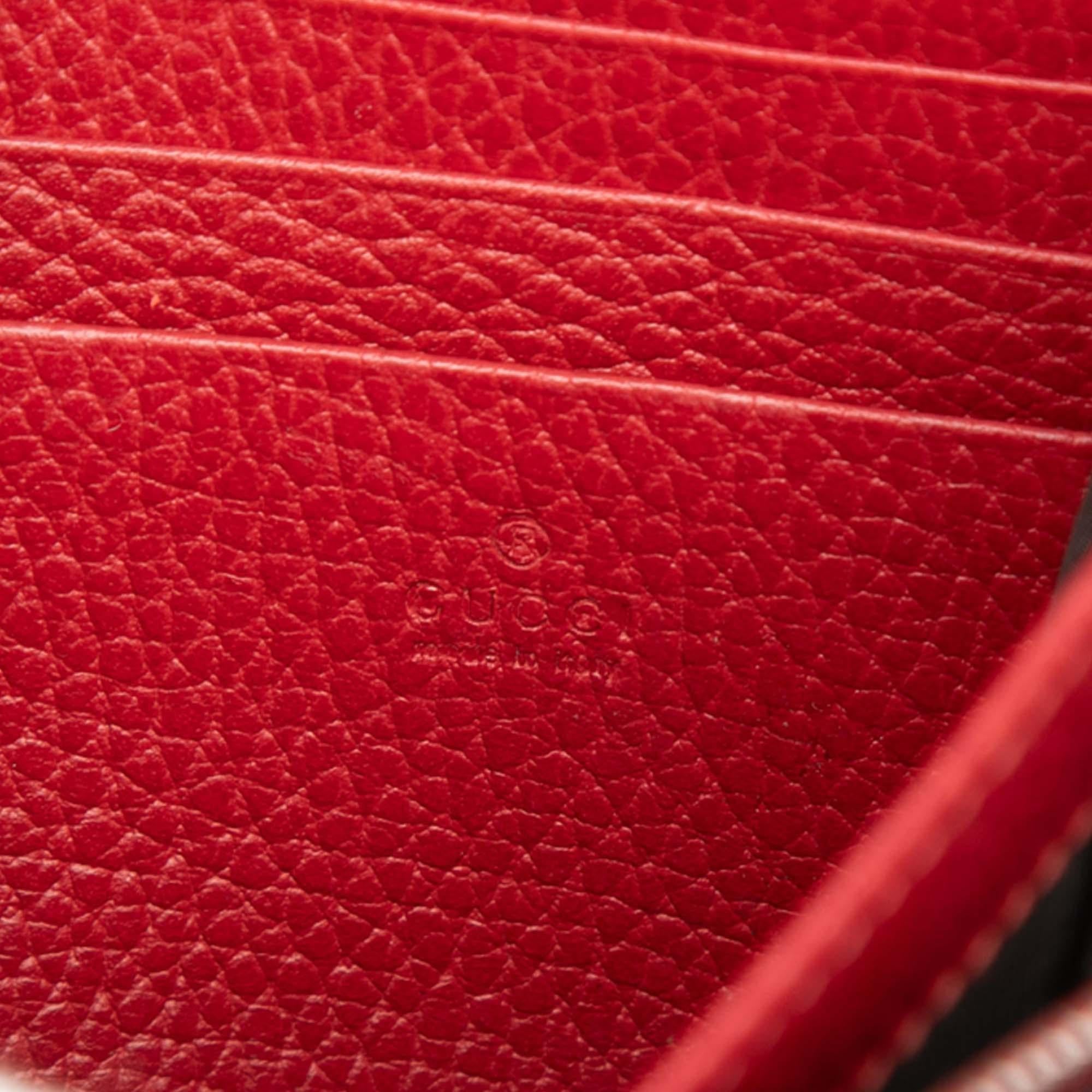 Gucci Calfskin Dionysus Wallet on Chain
