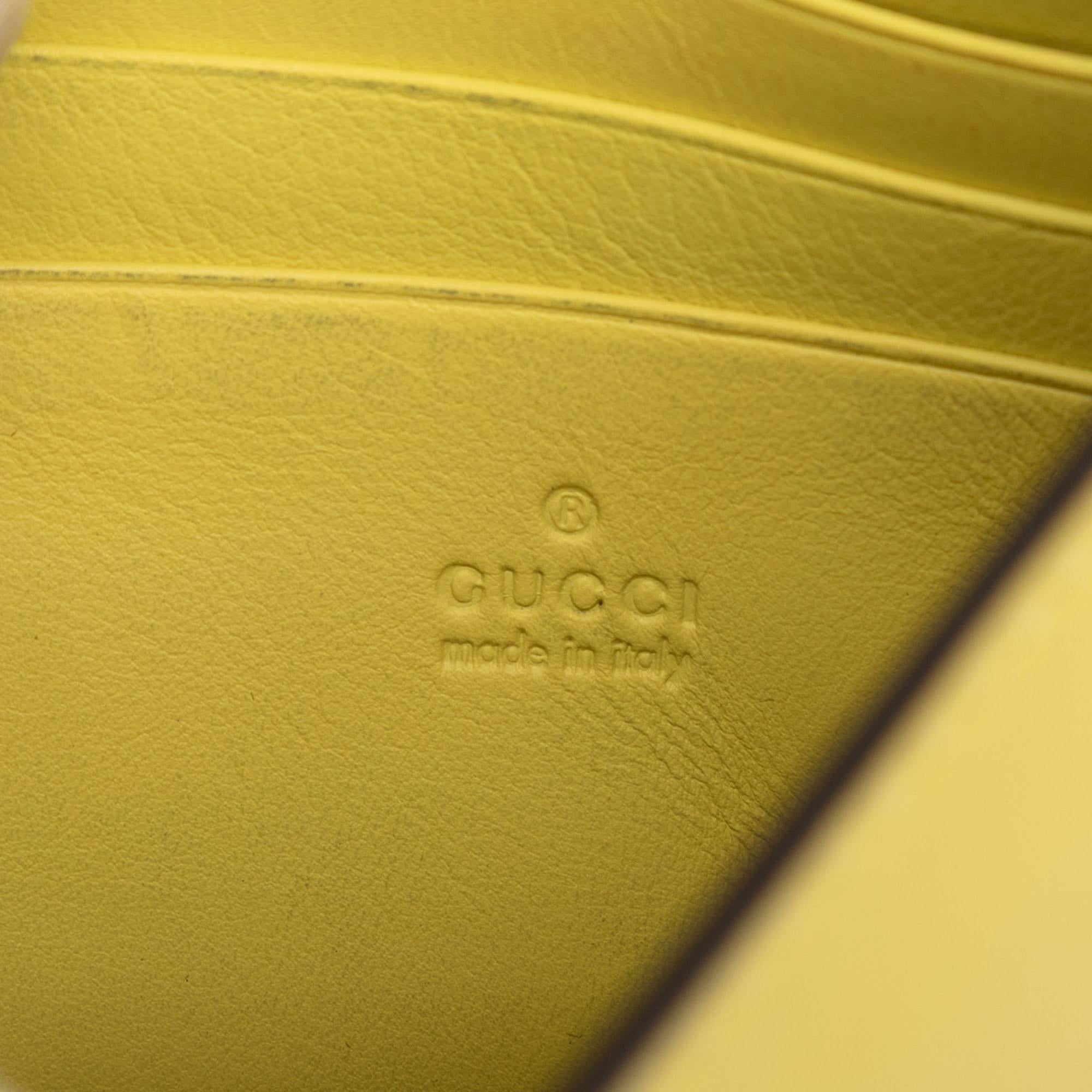 Gucci Calfskin Interlocking G Wallet on Chain