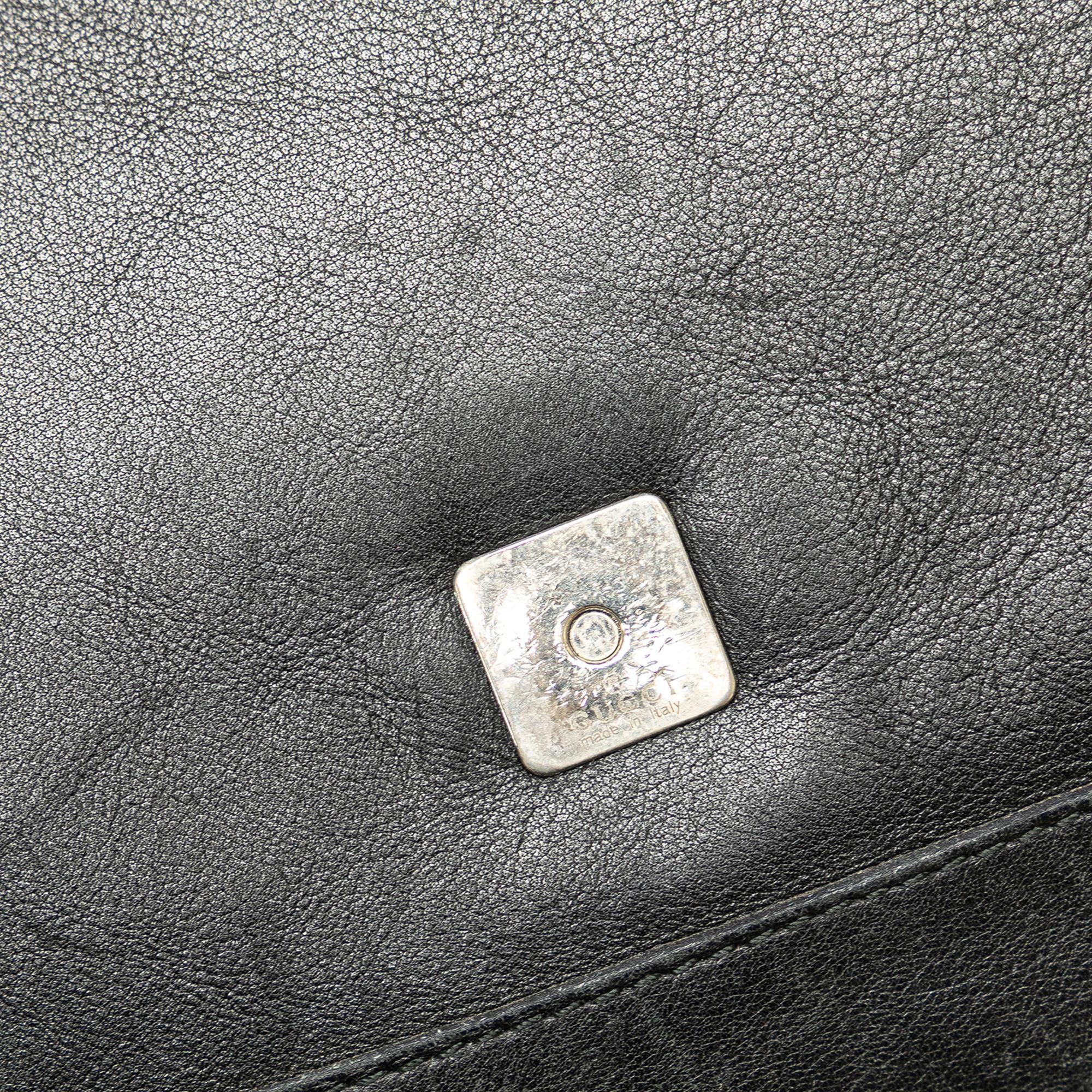 Gucci Calfskin Leather Chain Shoulder Bag (SHG-sH7X6Y)