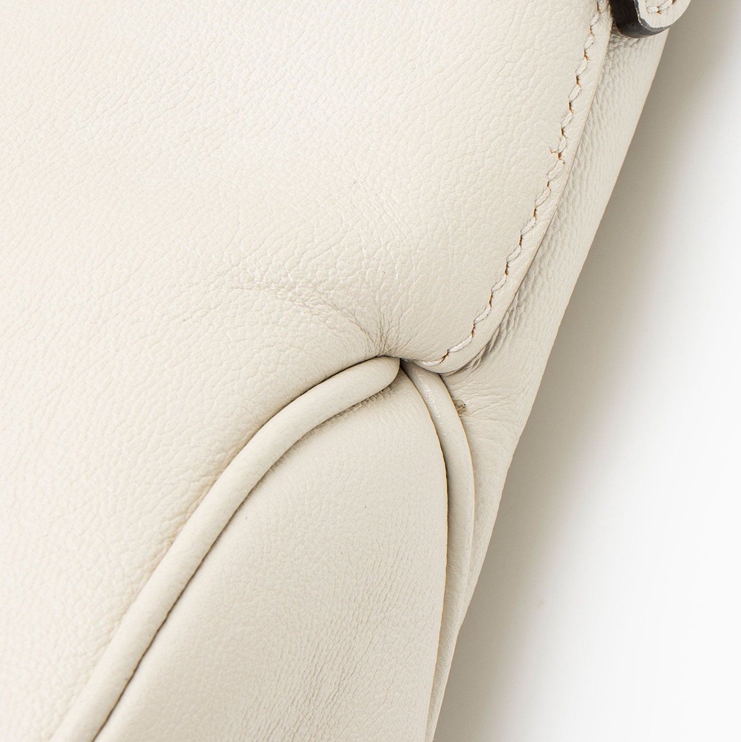 Gucci Calfskin New Sakai Lux Dahlia Small Shoulder Bag