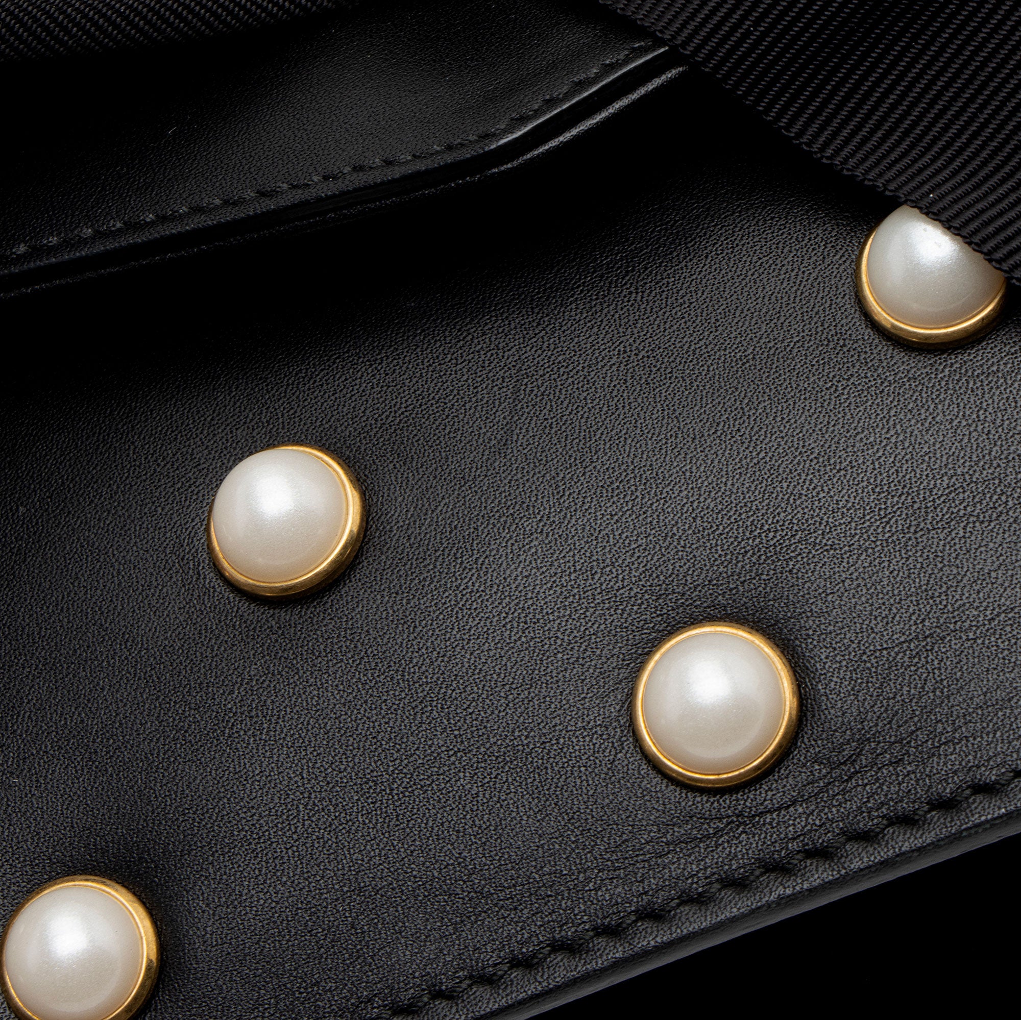 Gucci Calfskin Pearl Tiger Broadway Mini Shoulder Bag