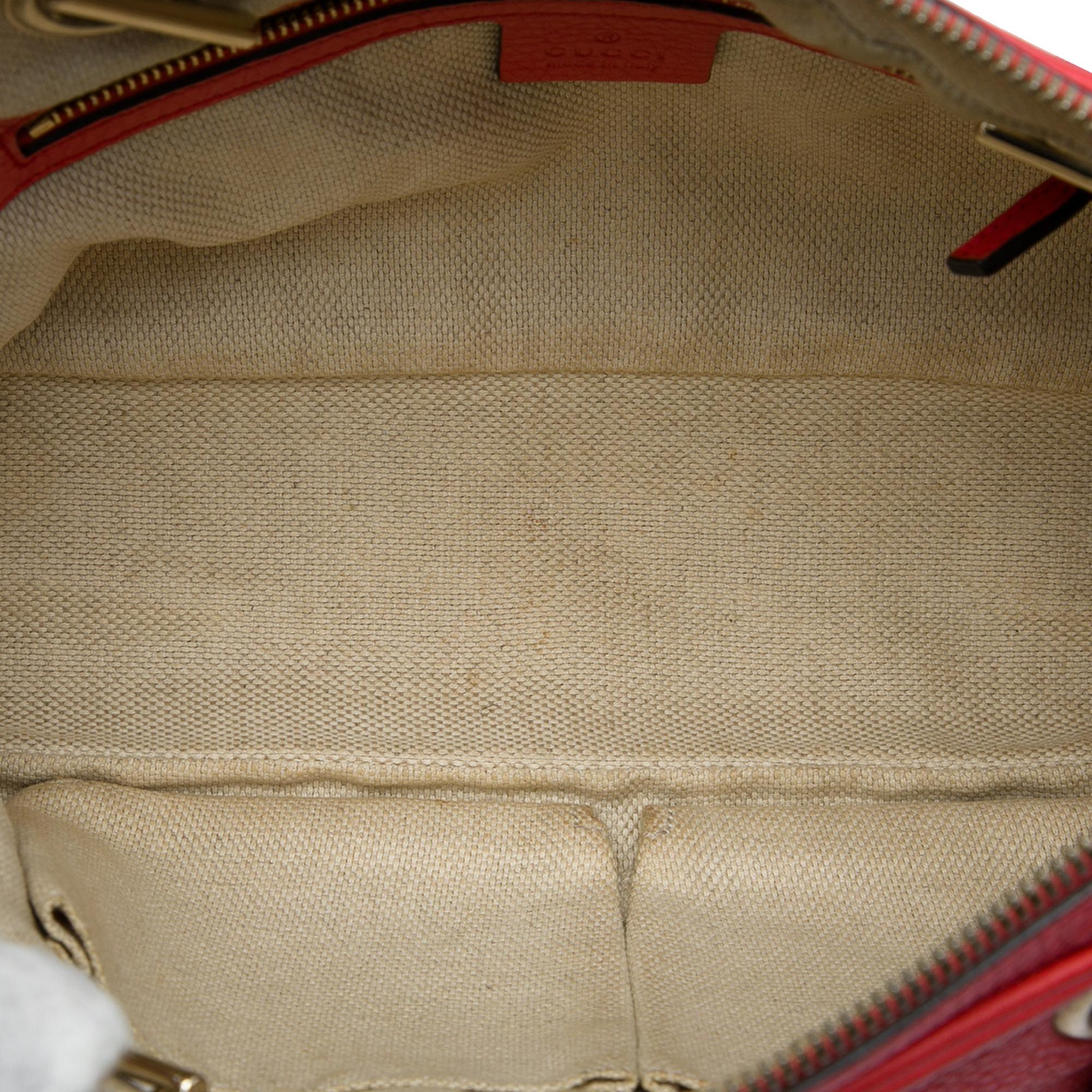 Gucci Calfskin Soho Chain Zip Shoulder Bag
