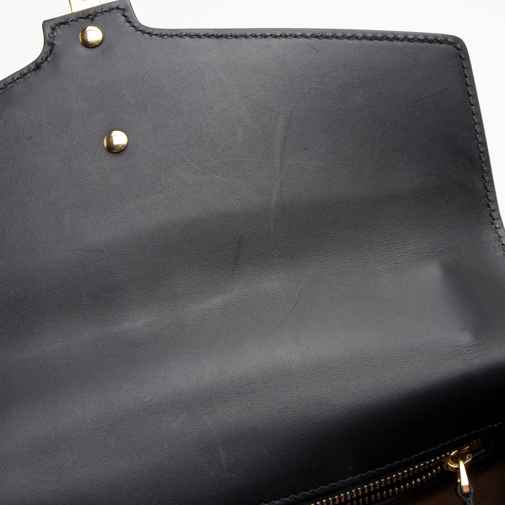 Gucci Calfskin Sylvie Small Shoulder Bag (SHF-0C37e0)