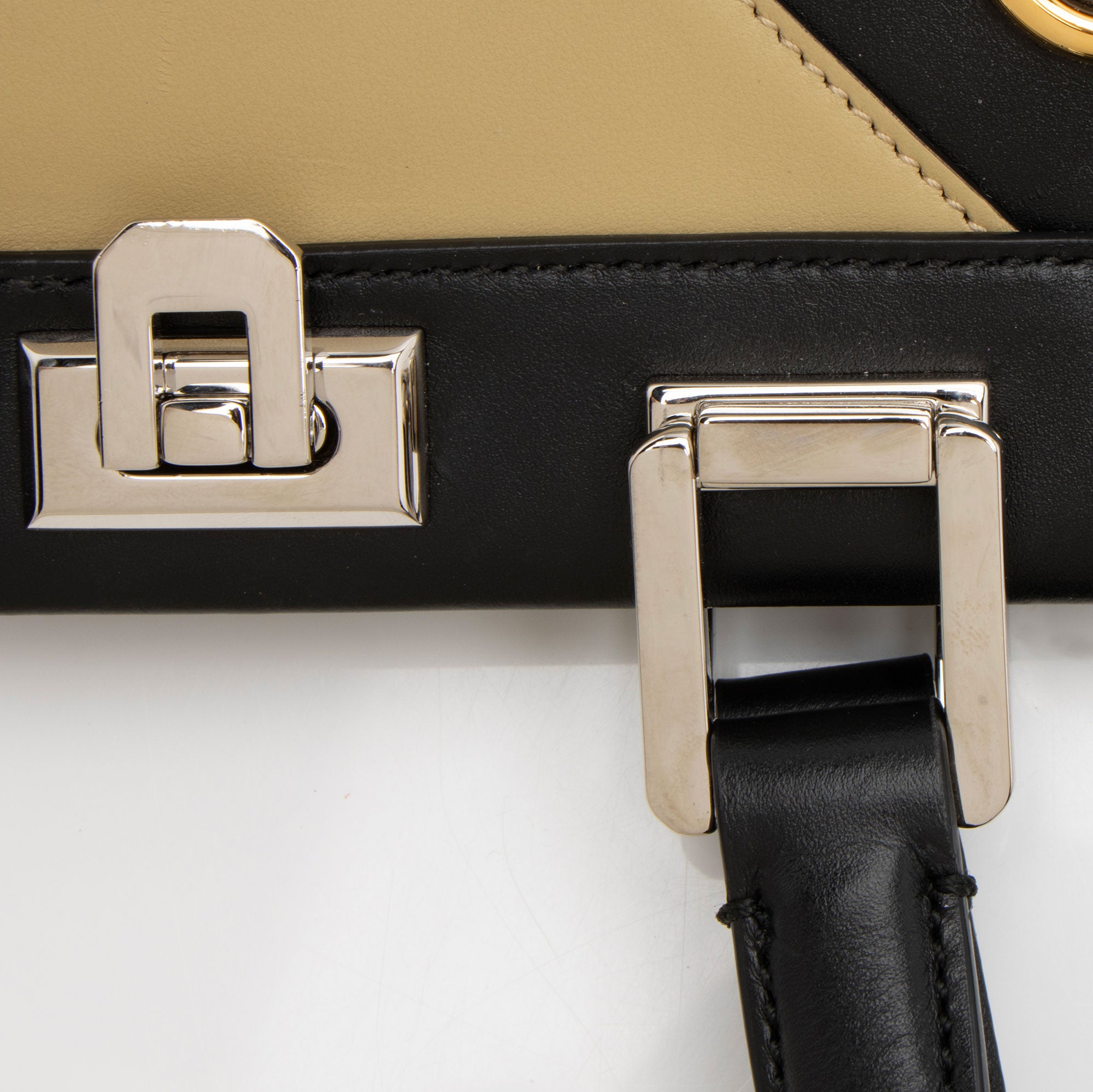 Gucci Calfskin Zumi Medium Tote (SHF-FajH8a)