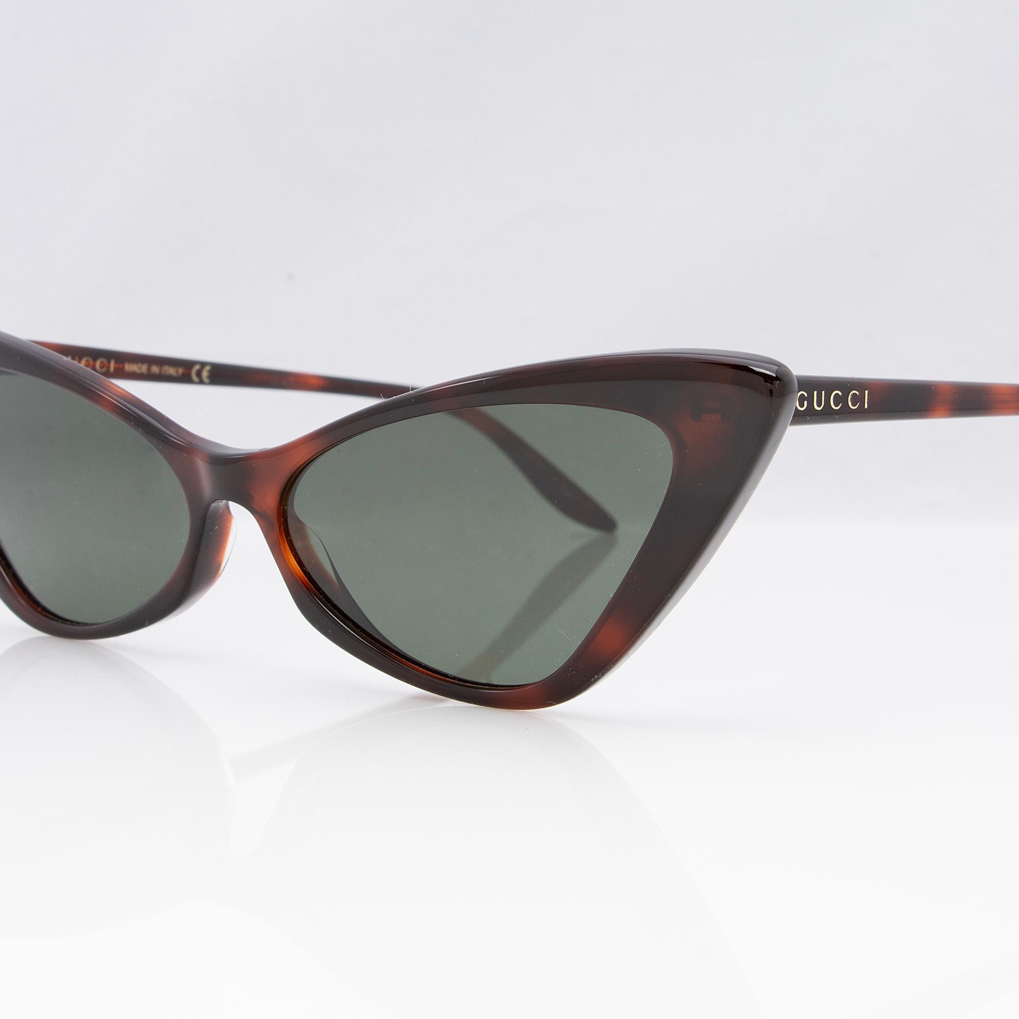 Gucci Capri Cat Eye Sunglasses (SHF-23210)