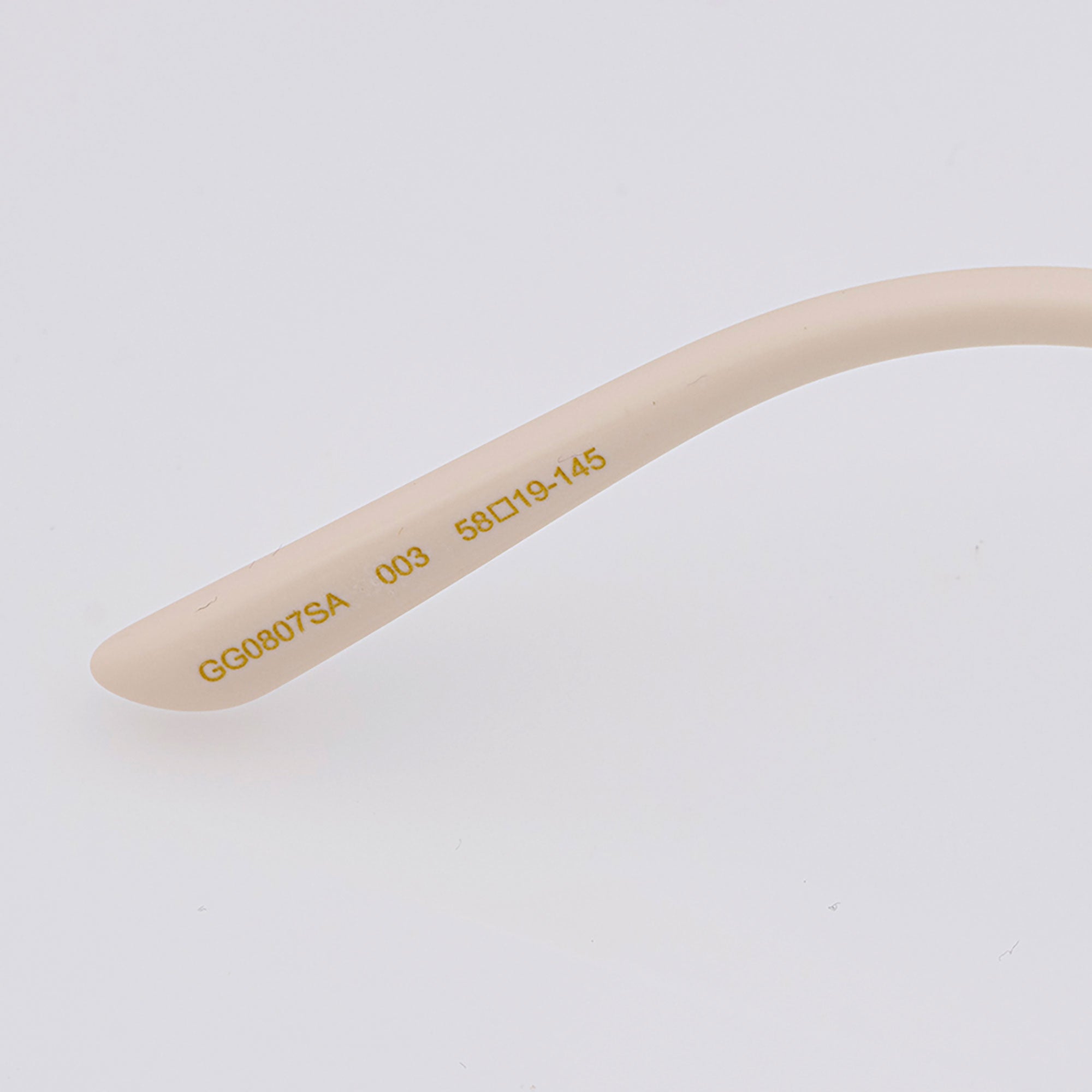 Gucci Cat Eye Sunglasses (SHF-23211)