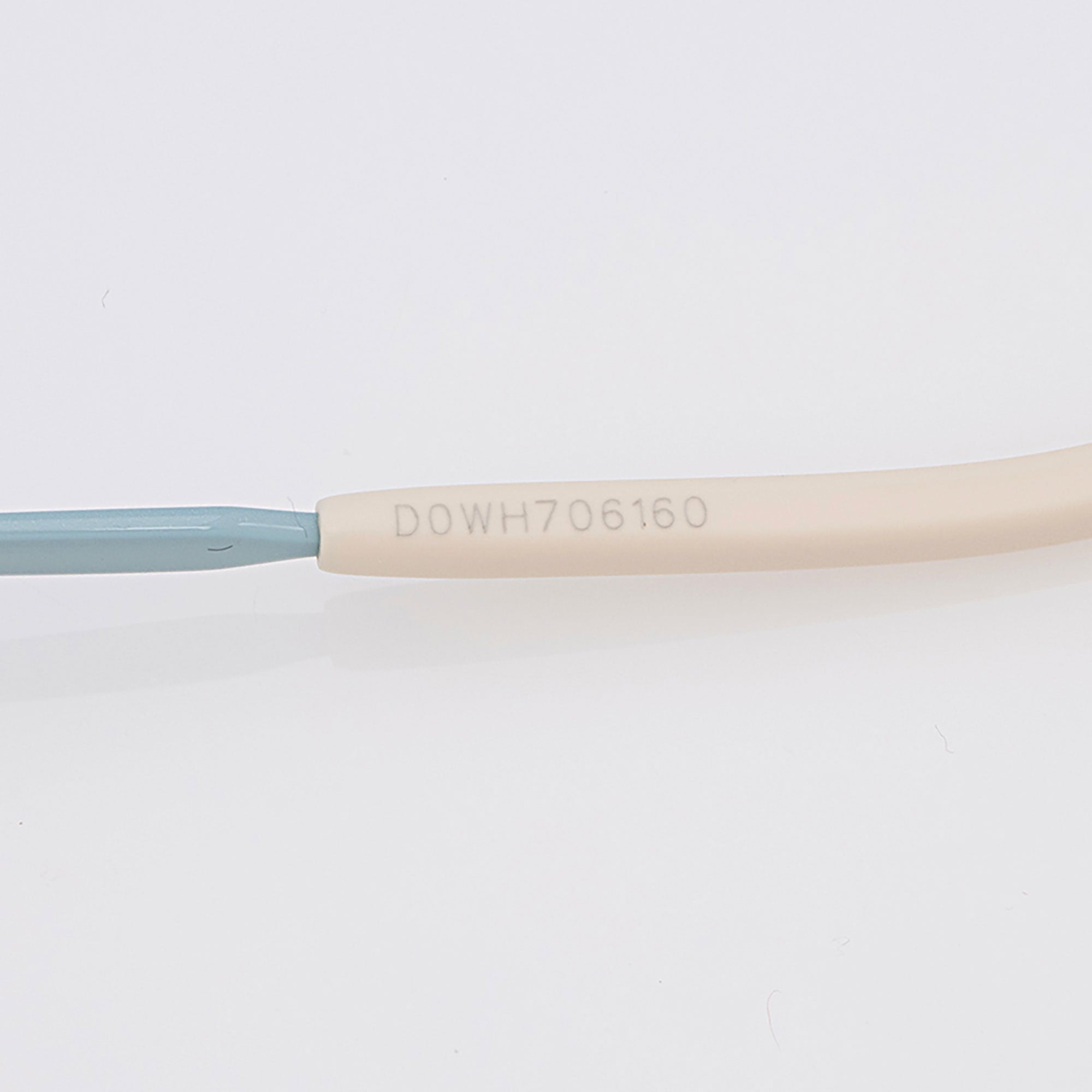 Gucci Cat Eye Sunglasses (SHF-23211)