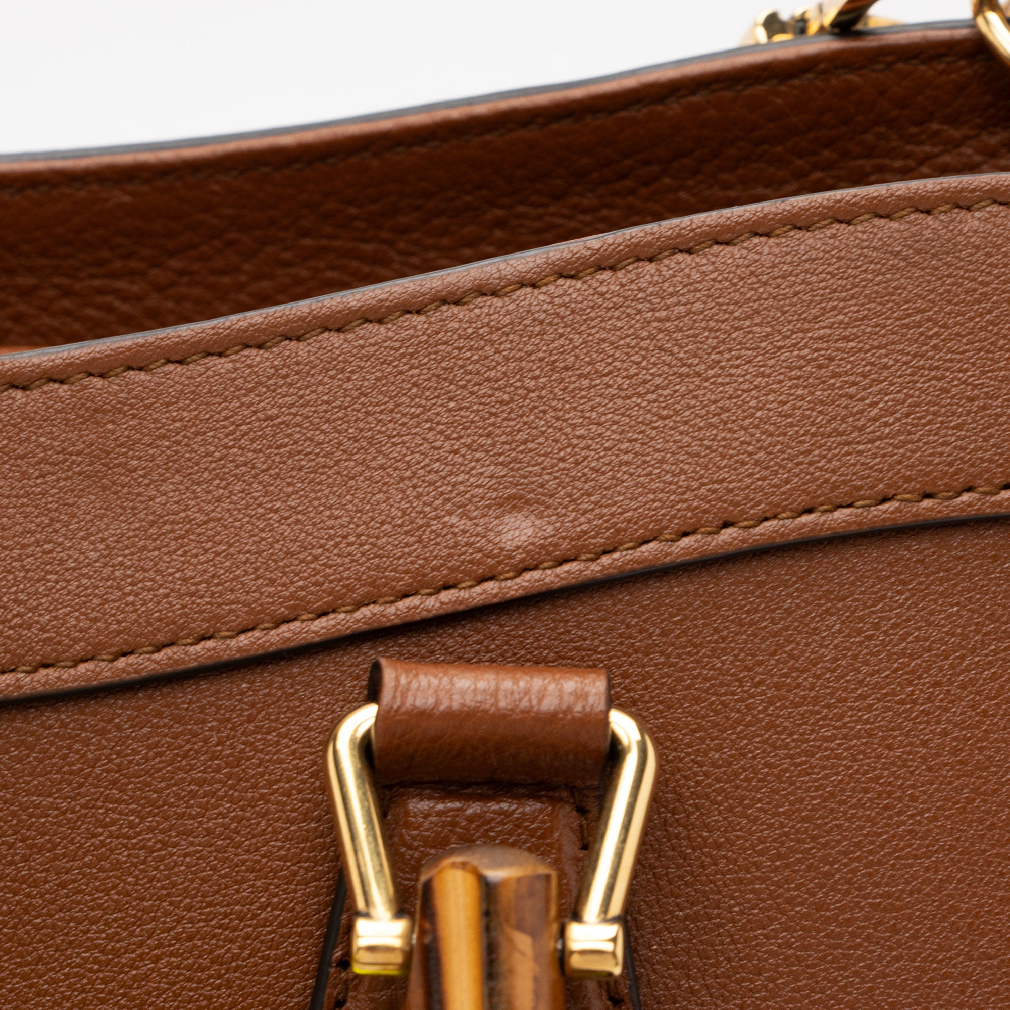 Gucci Cuir Leather Diana Medium Tote