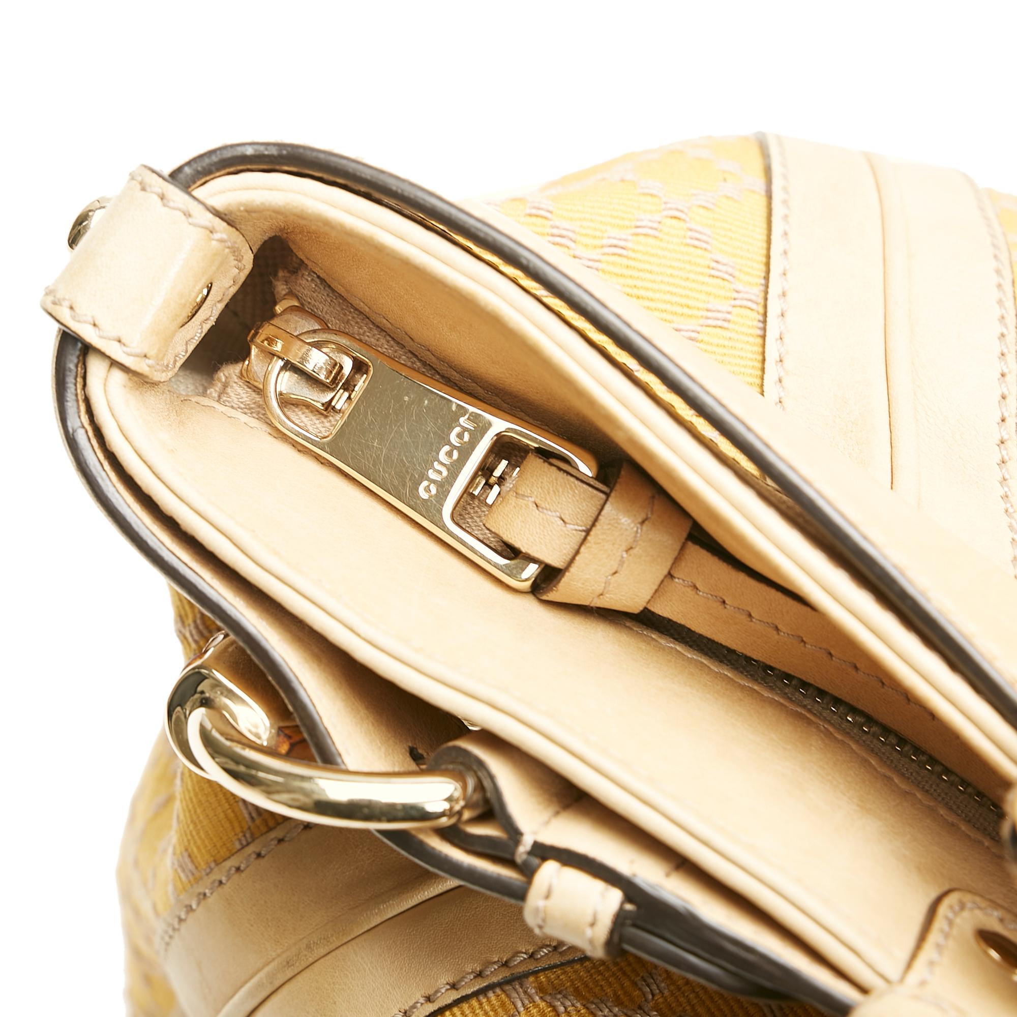 Gucci Diamante Bamboo Handbag (SHG-37943)