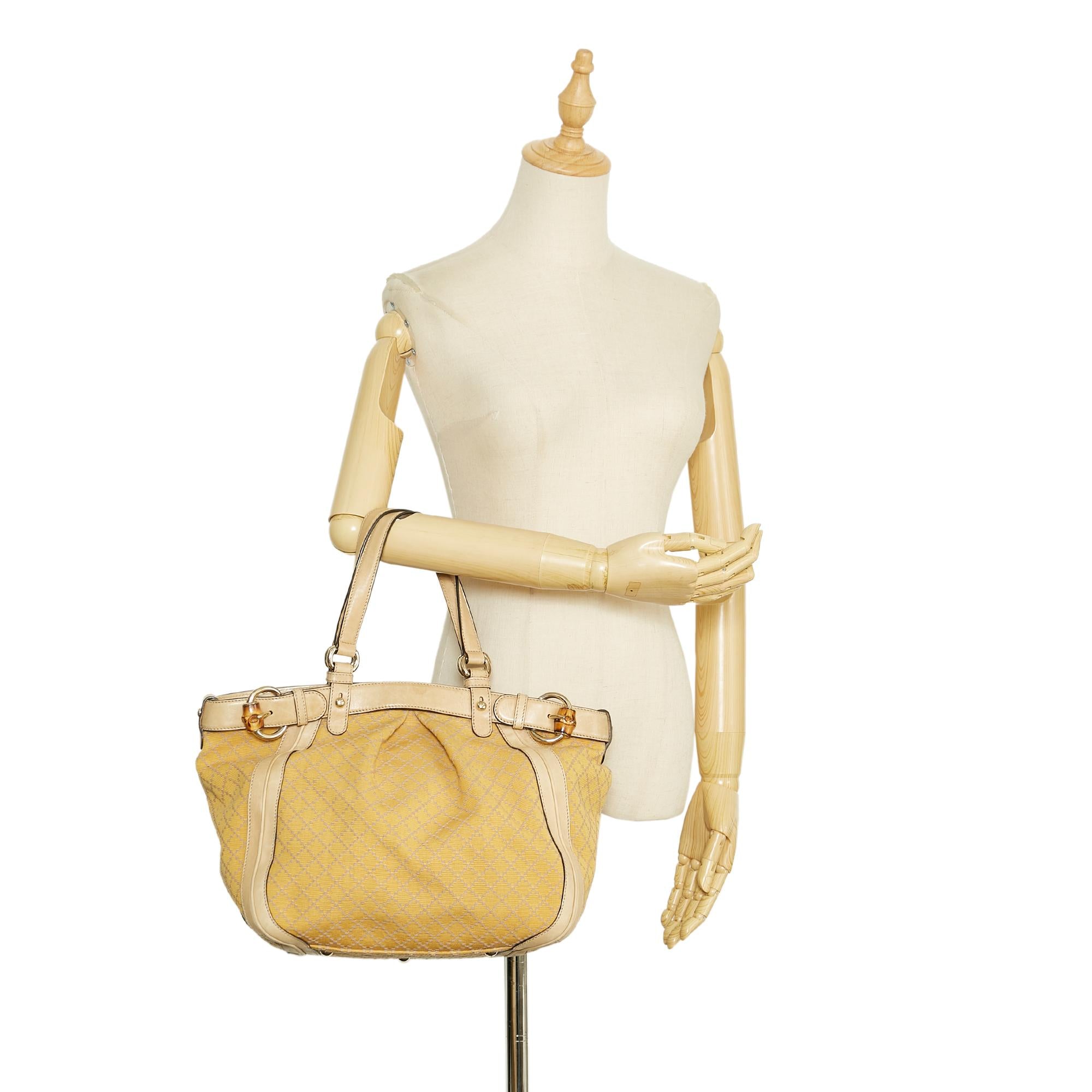 Gucci Diamante Bamboo Handbag (SHG-37943)