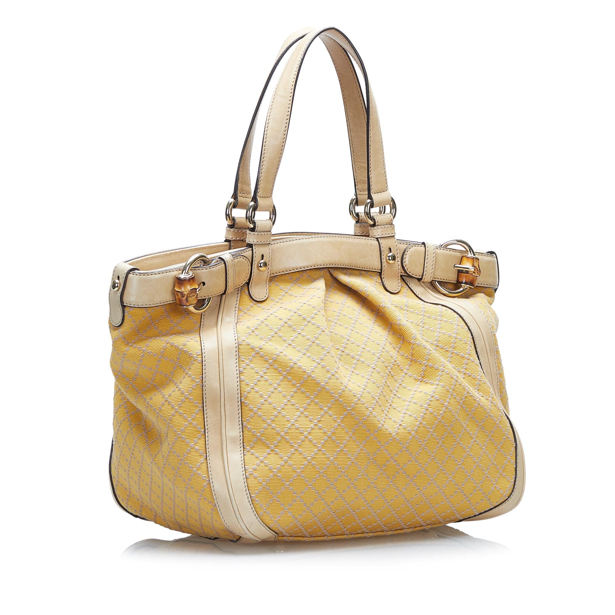 Gucci Diamante Bamboo Handbag (SHG-37943)