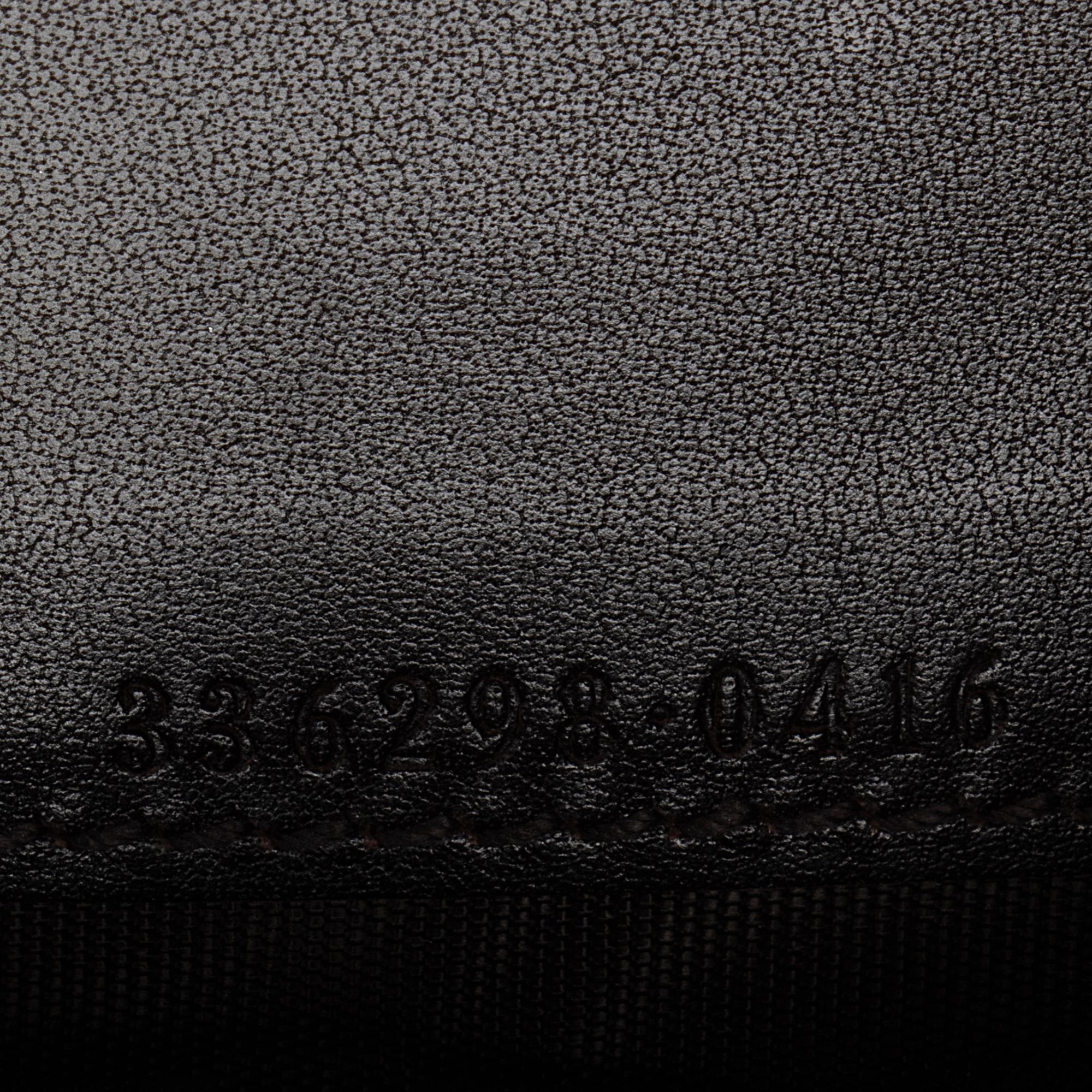 Gucci Diamante Leather Travel Document Case (SHF-pGklZA)