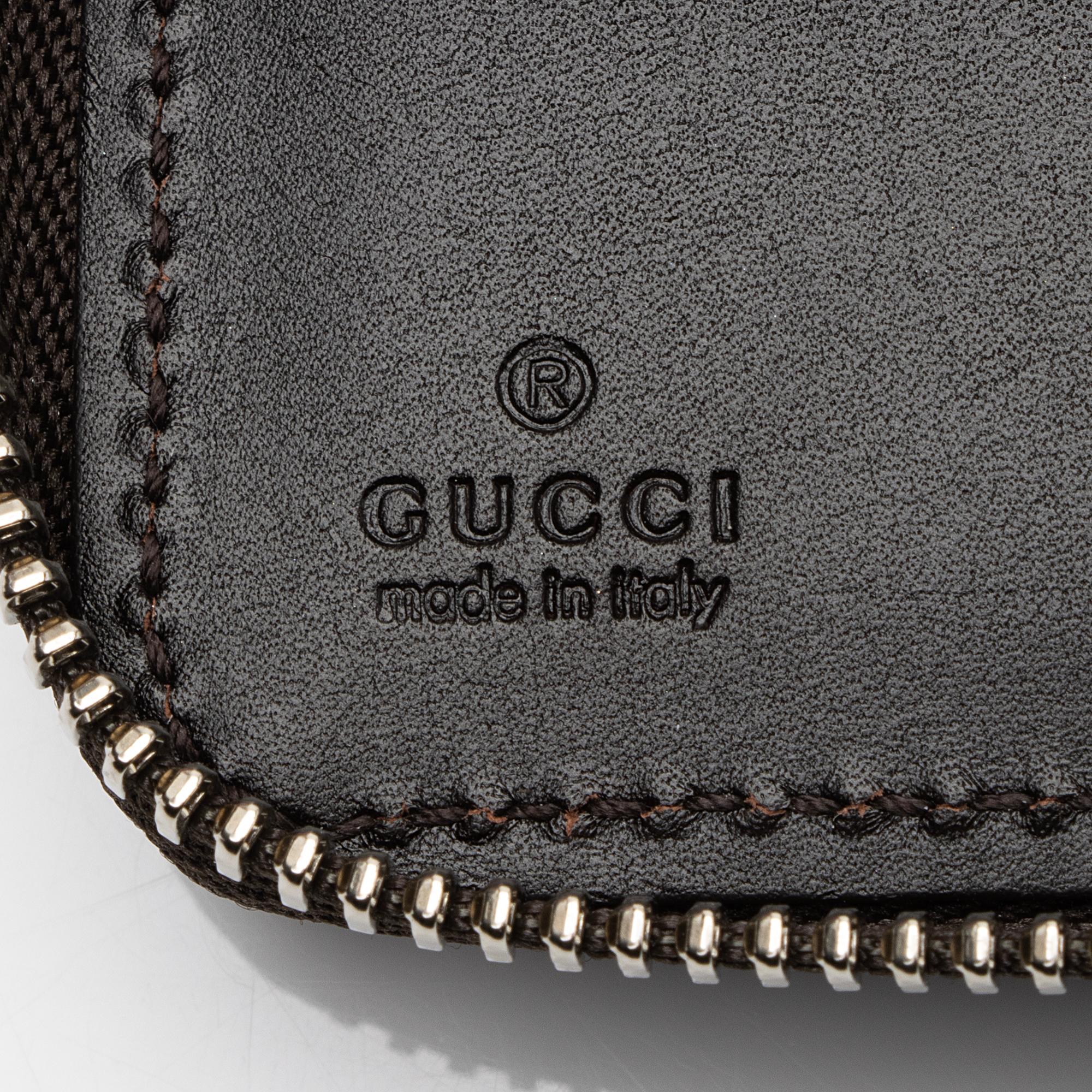 Gucci Diamante Leather Travel Document Case (SHF-pGklZA)
