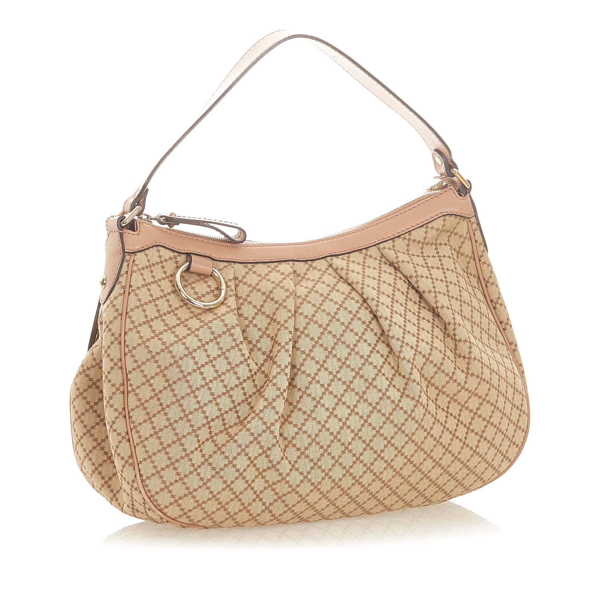 Gucci Diamante Sukey Canvas Shoulder Bag (SHG-32156)