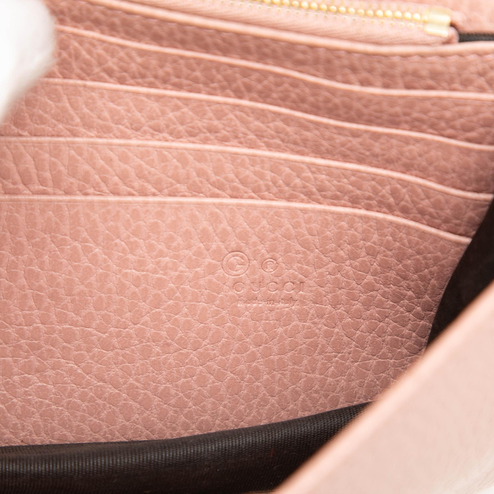 Gucci Dollar Calfskin Interlocking G Wallet on Chain
