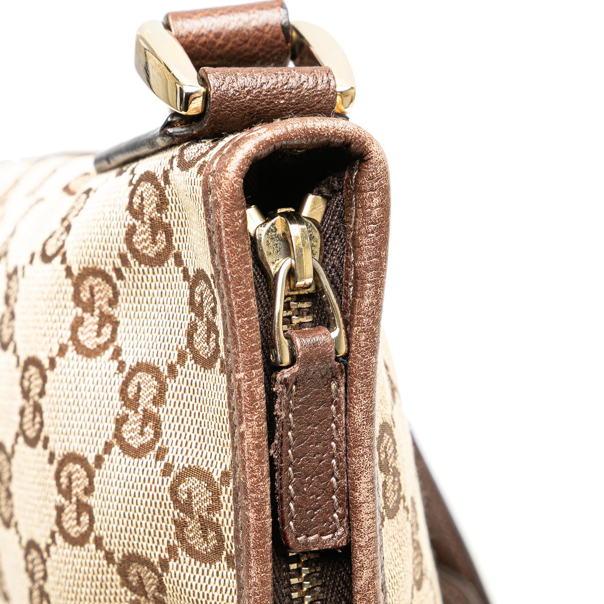 Gucci GG Canvas Abbey D Ring Crossbody