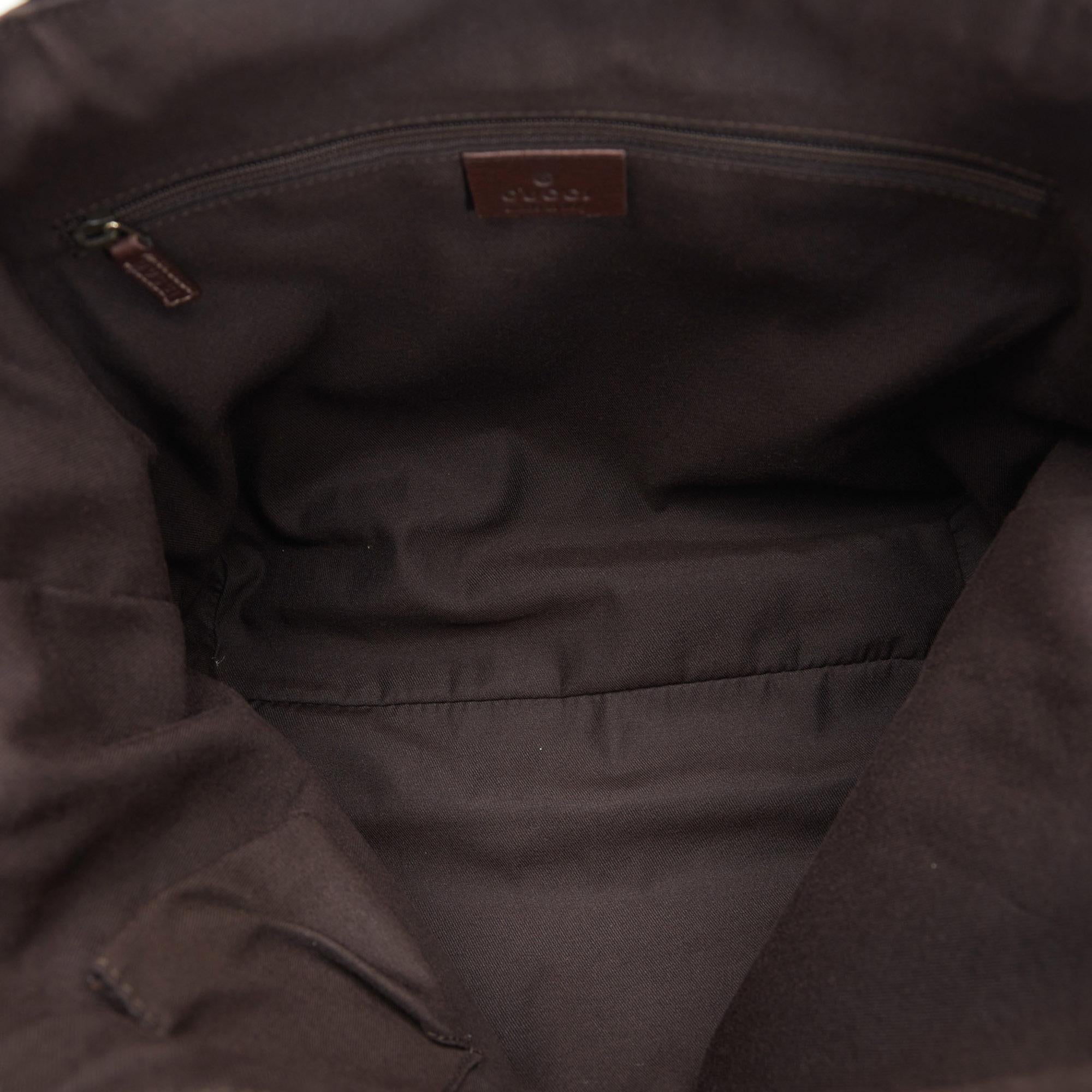 Gucci GG Canvas Abbey D-Ring Handbag (SHG-hwJTJJ)