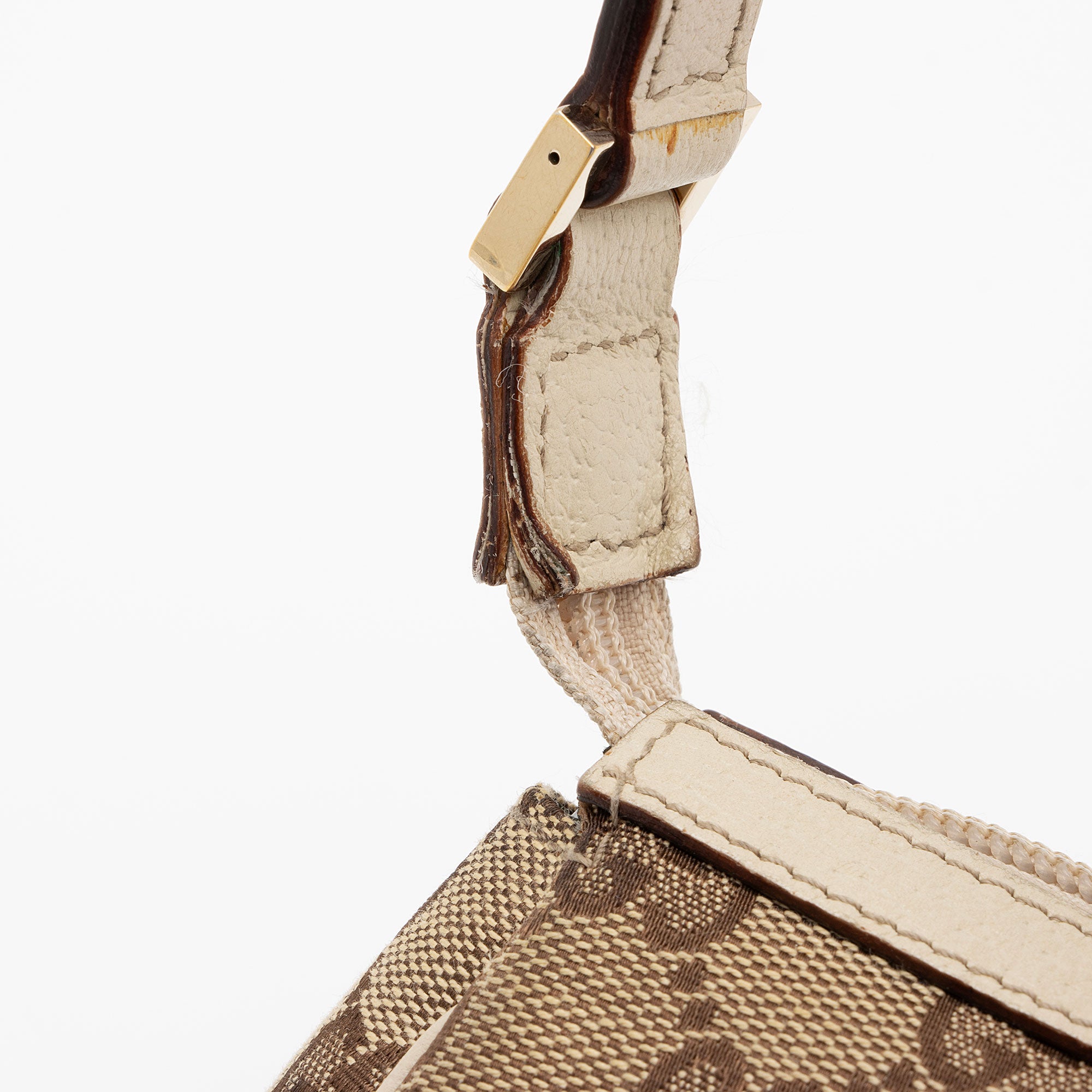 Gucci GG Canvas Abbey D Ring Pochette (SHF-1r8ajC)