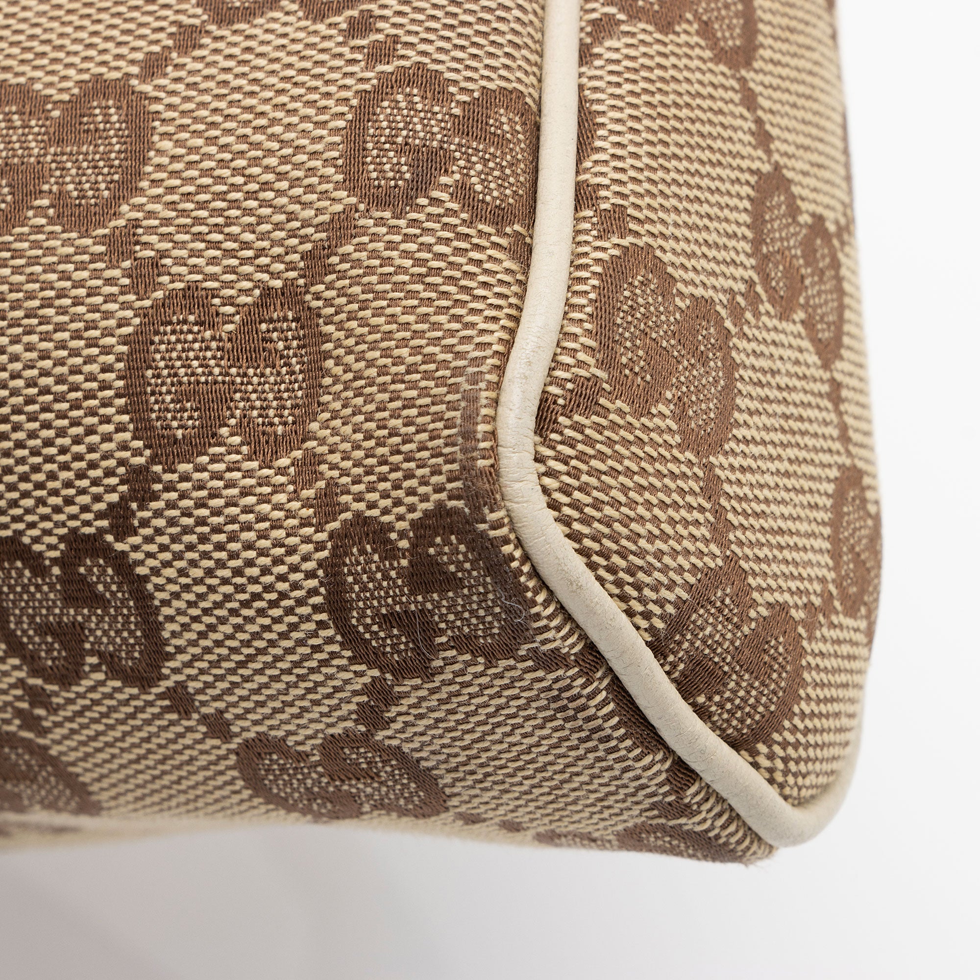 Gucci GG Canvas Abbey D Ring Pochette (SHF-1r8ajC)