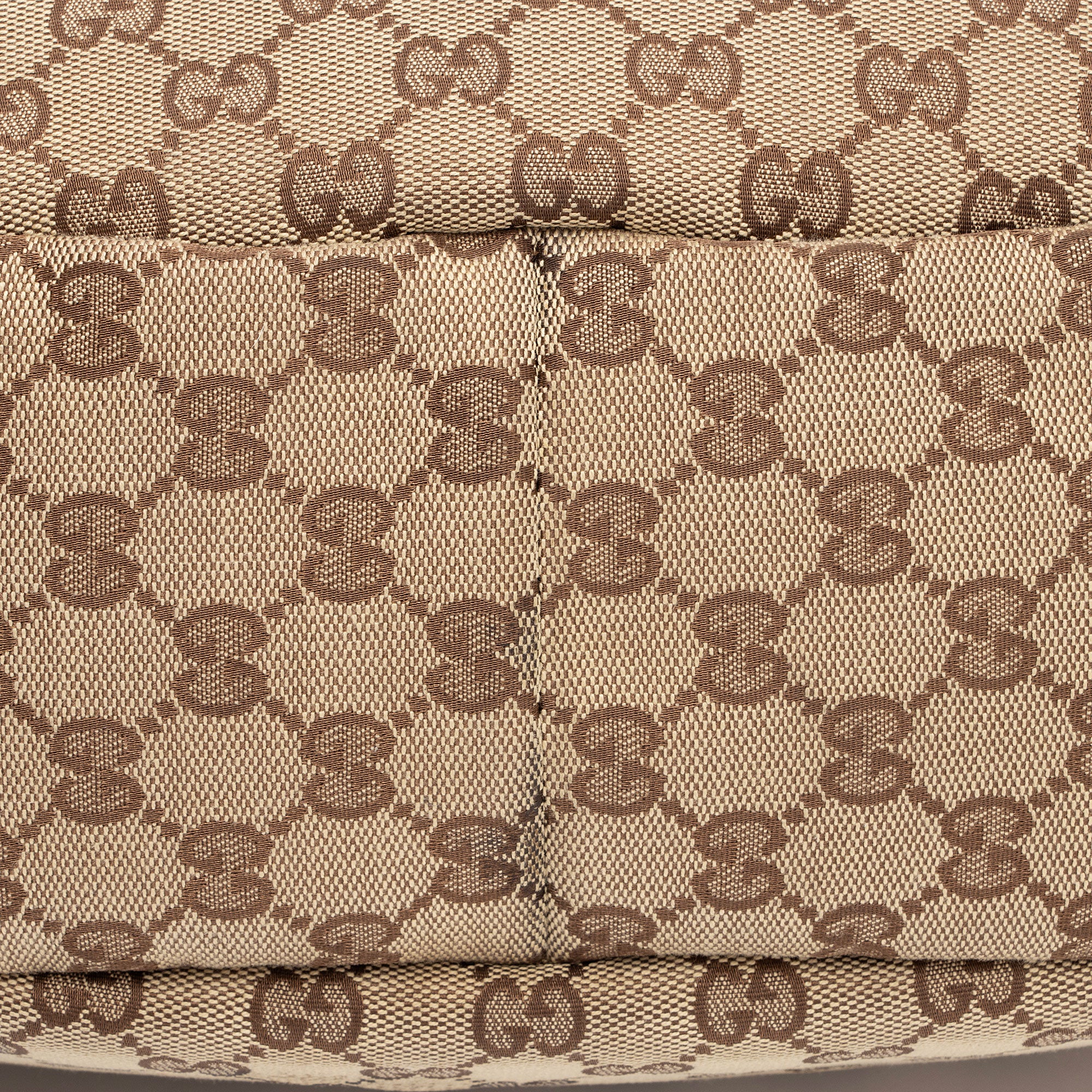 Gucci GG Canvas Abbey Medium Shoulder Bag (SHF-KbPV8L)