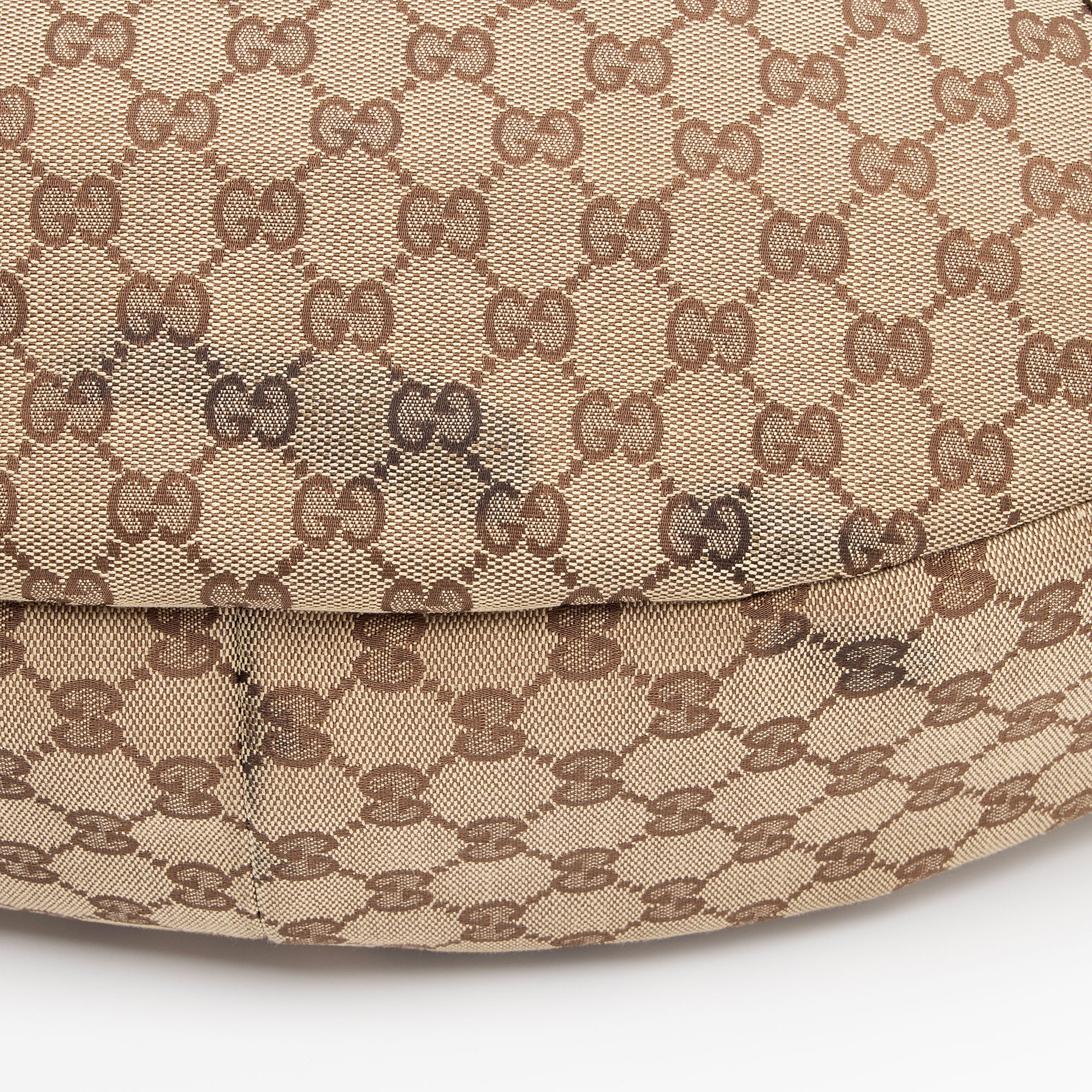 Gucci GG Canvas Abbey Medium Shoulder Bag (SHF-KbPV8L)
