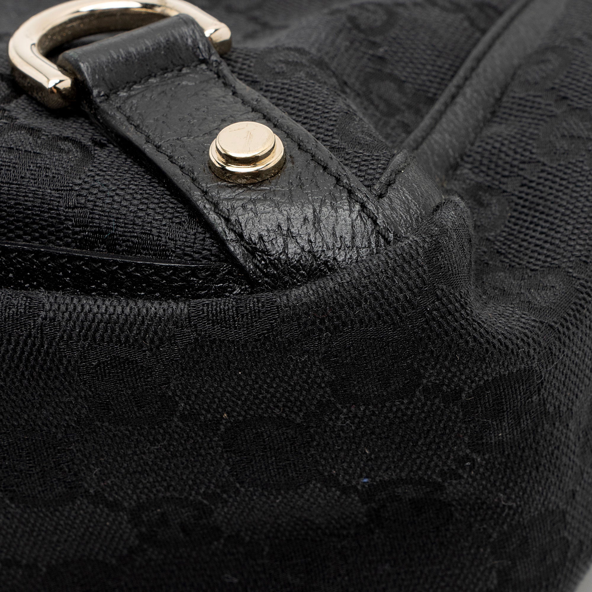 Gucci GG Canvas Abbey Mini Tote (SHF-s1iOWS)