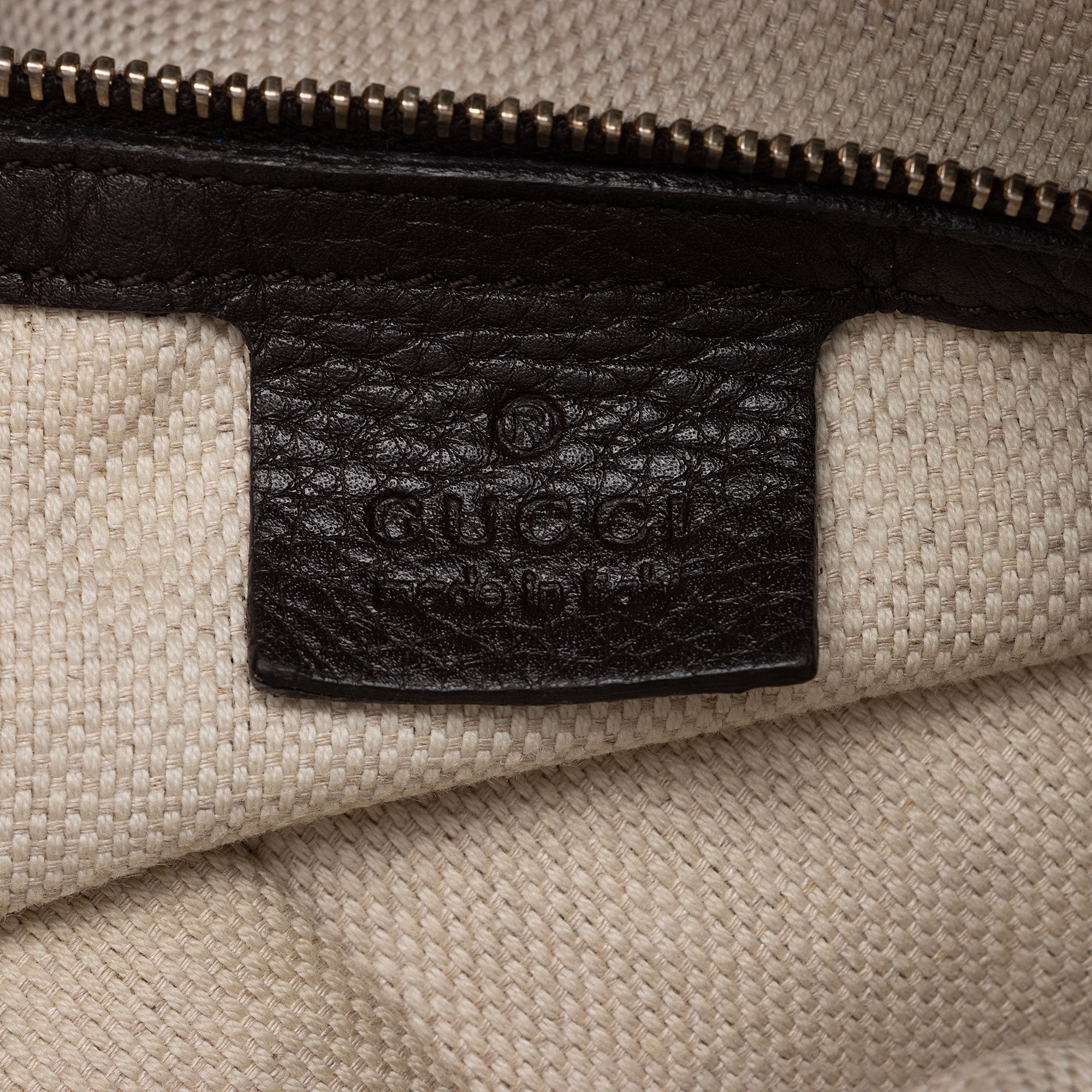 Gucci GG Canvas Bamboo Diana Medium Shoulder Bag (SHF-kZtmHw)