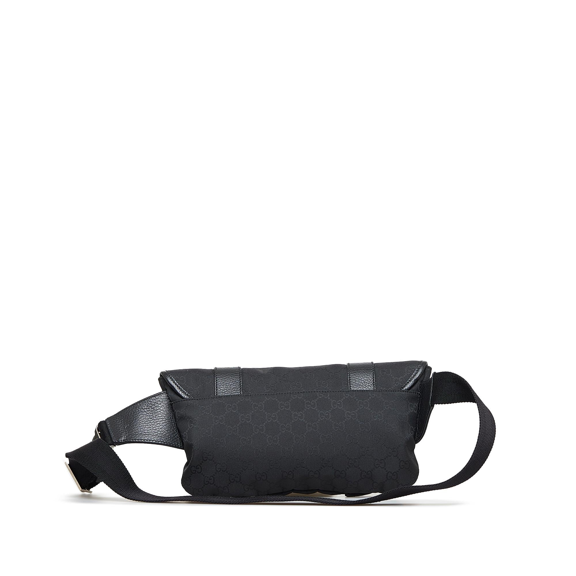 Gucci GG Canvas Belt Bag (SHG-qYB0KP)