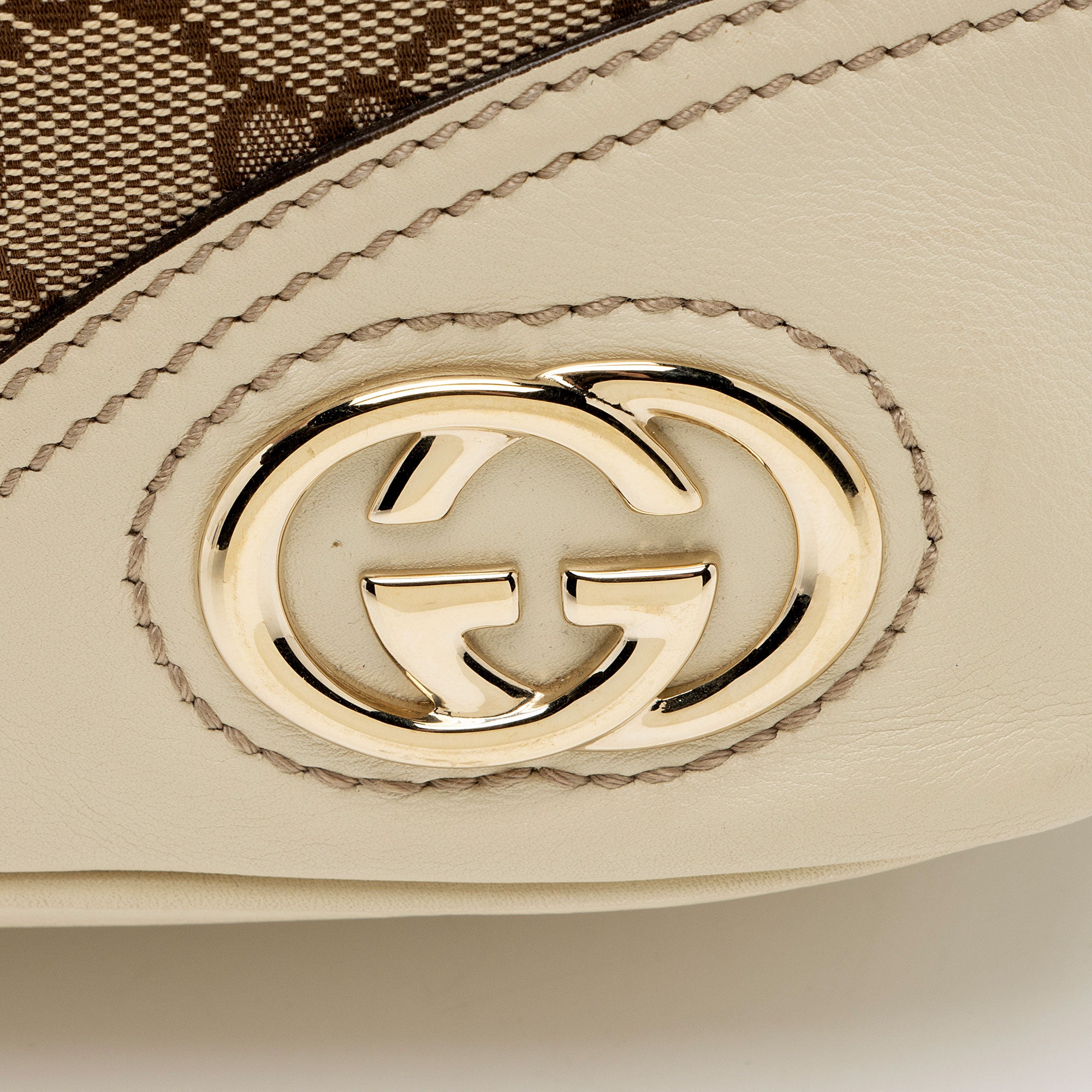 Gucci GG Canvas Britt Small Hobo (SHF-rmQ8Ul)