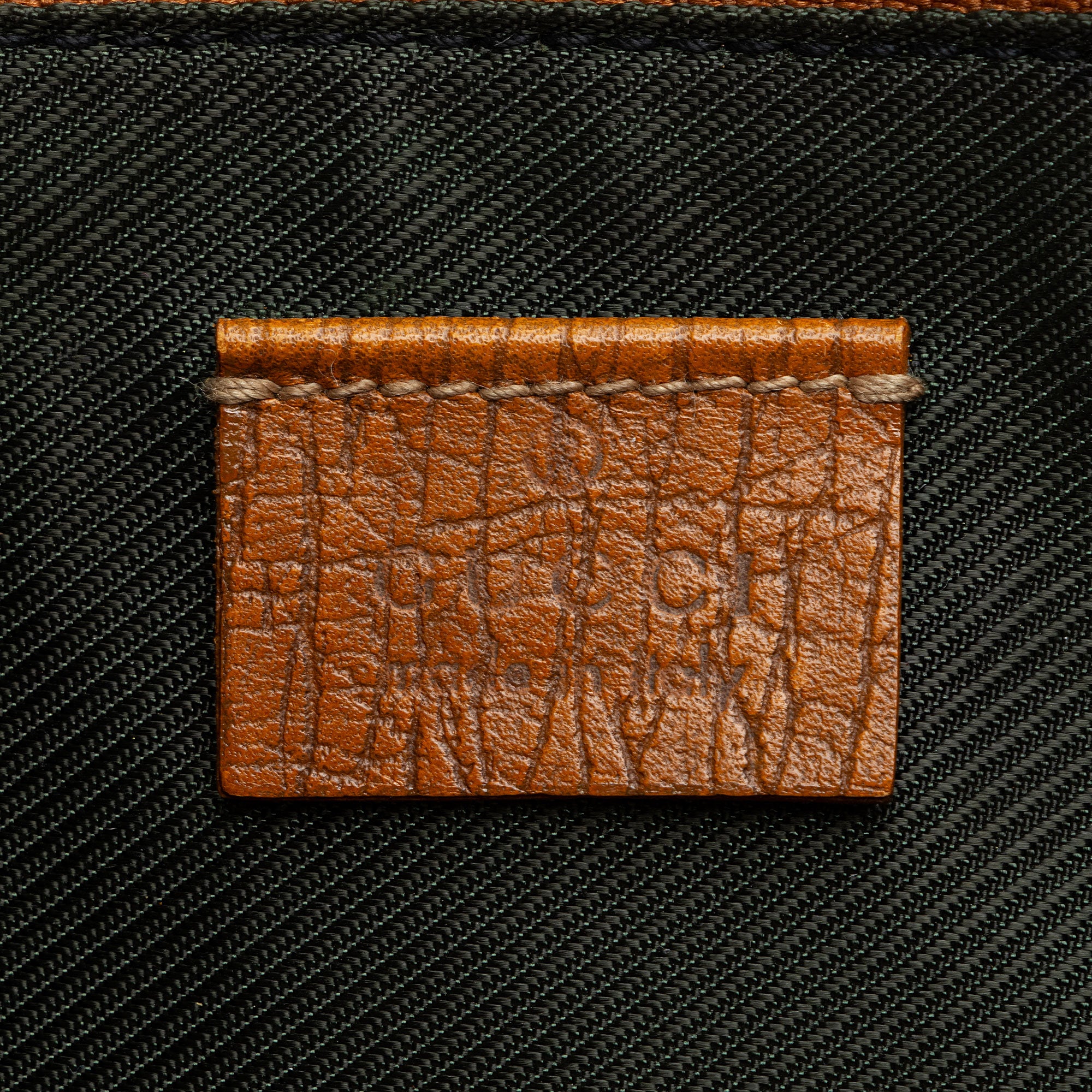 Gucci GG Canvas Classic Pochette (SHF-HgP2iI)