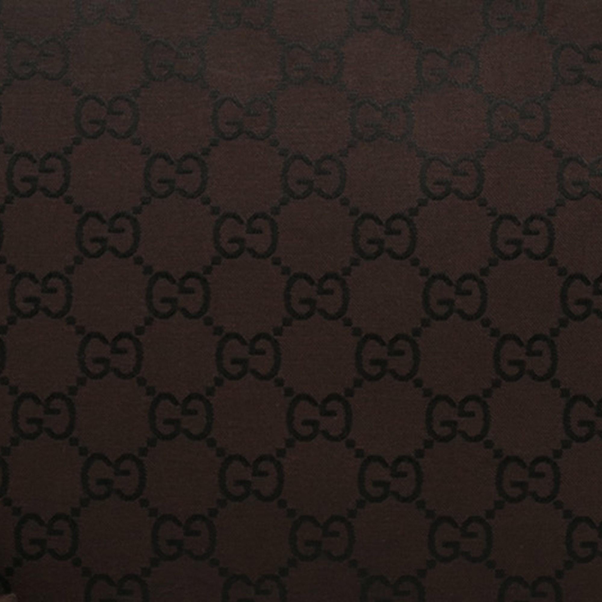 Gucci GG Canvas Clutch Bag (SHG-NZQrZr)