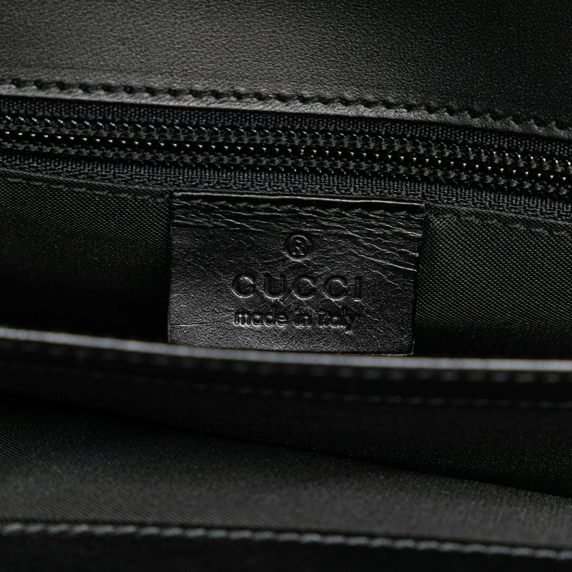 Gucci GG Canvas Clutch (SHG-tJGBgu)