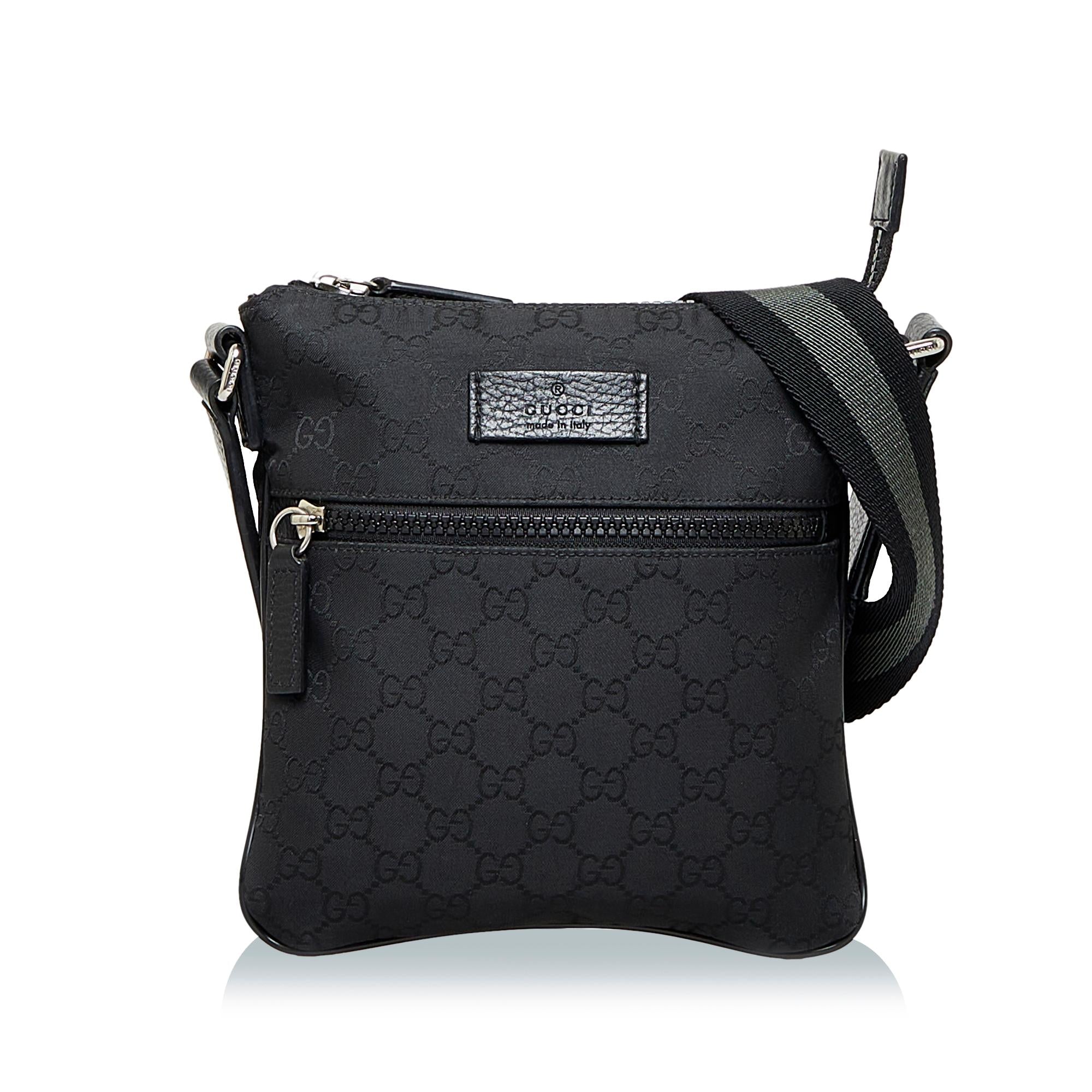 Gucci GG Canvas Crossbody (SHG-zpvXgM)