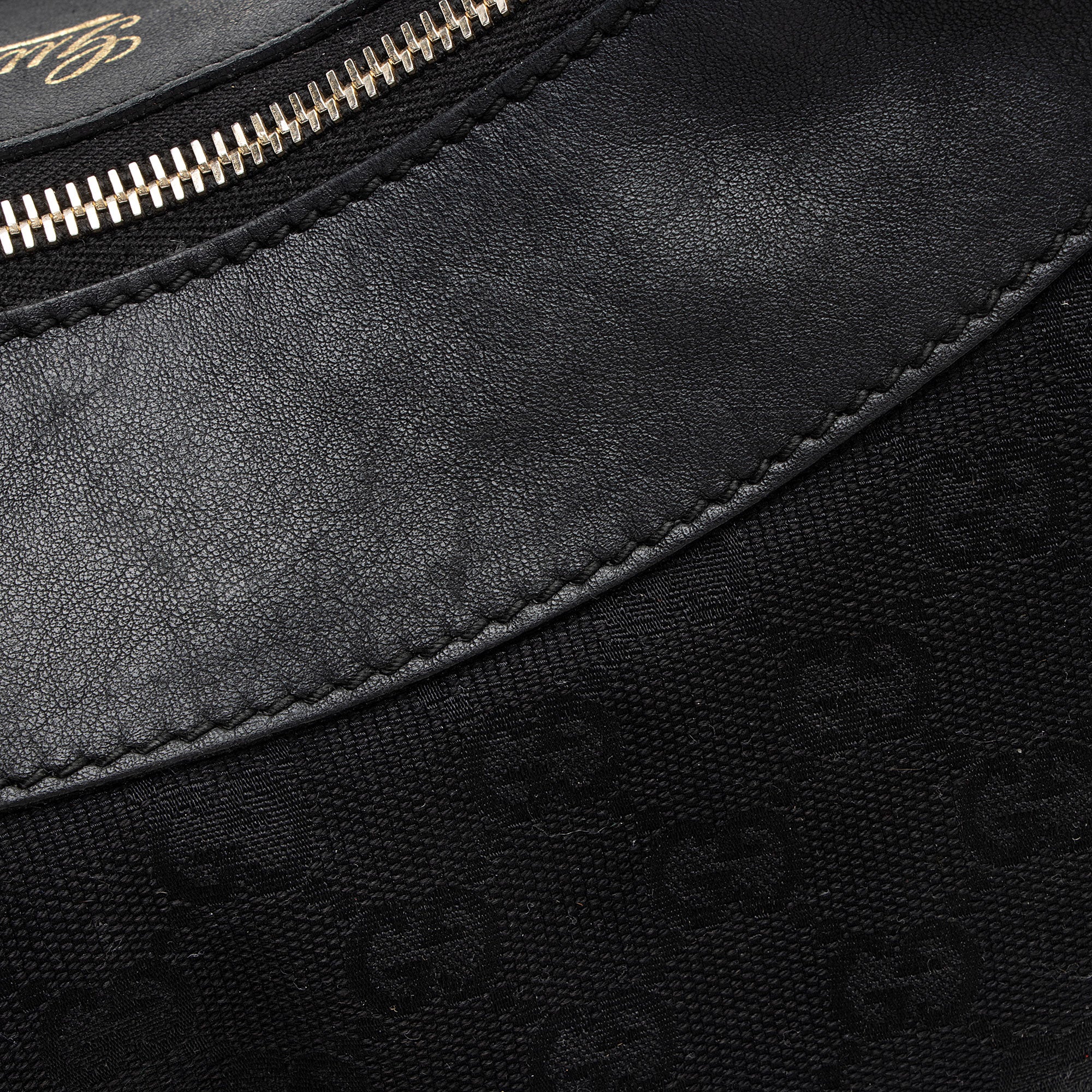 Gucci GG Canvas D Ring Medium Hobo