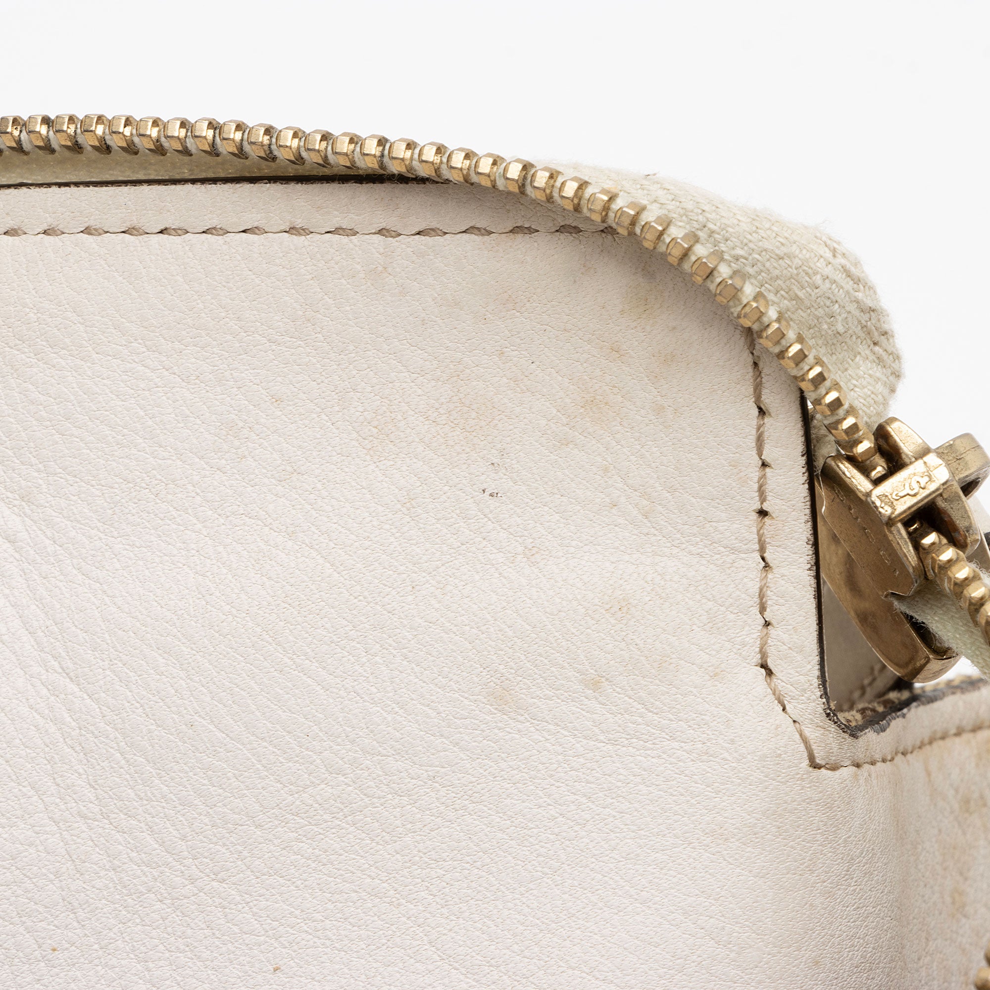 Gucci GG Canvas D Ring Zip Tote (SHF-E9HvFQ)