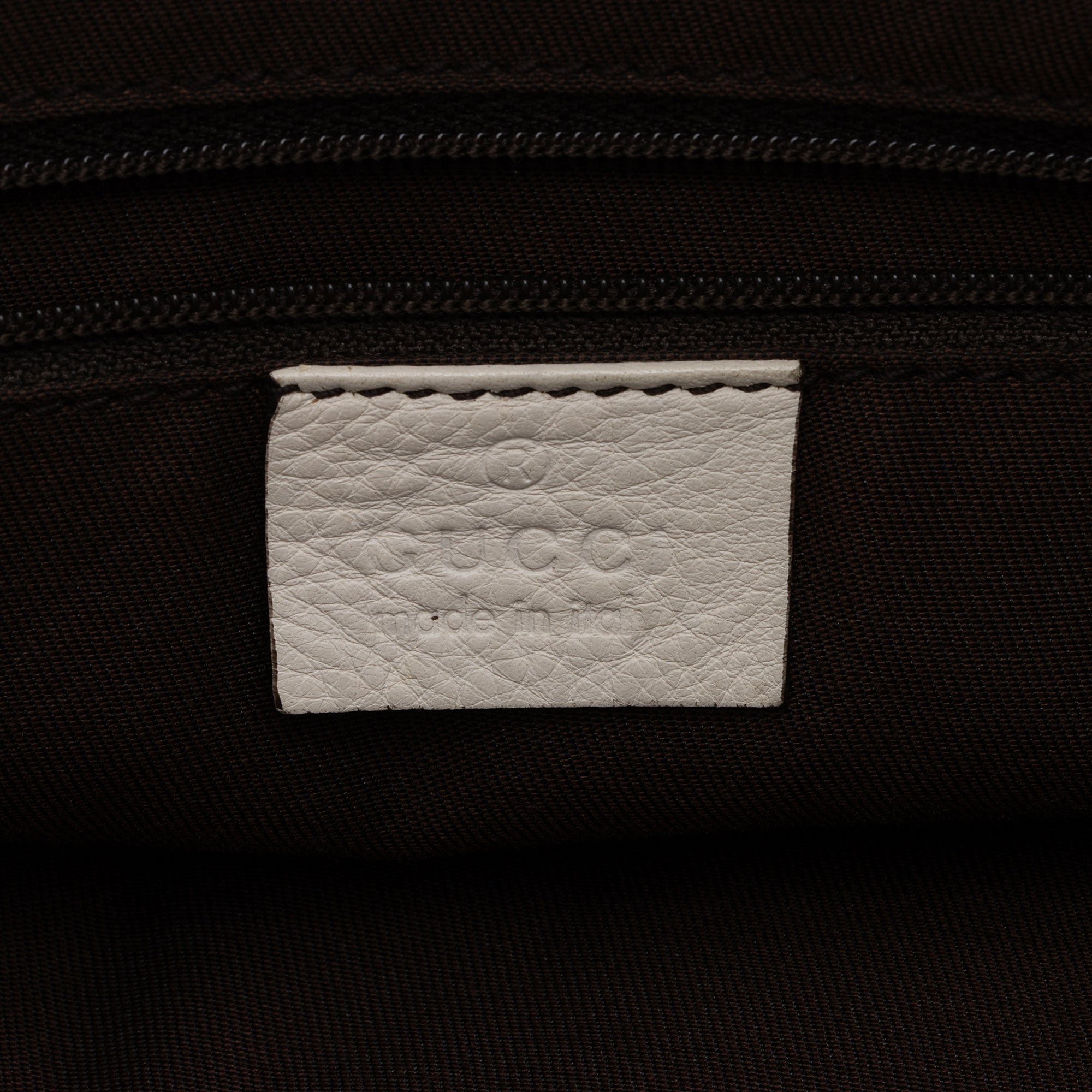Gucci GG Canvas D Ring Zip Tote (SHF-E9HvFQ)