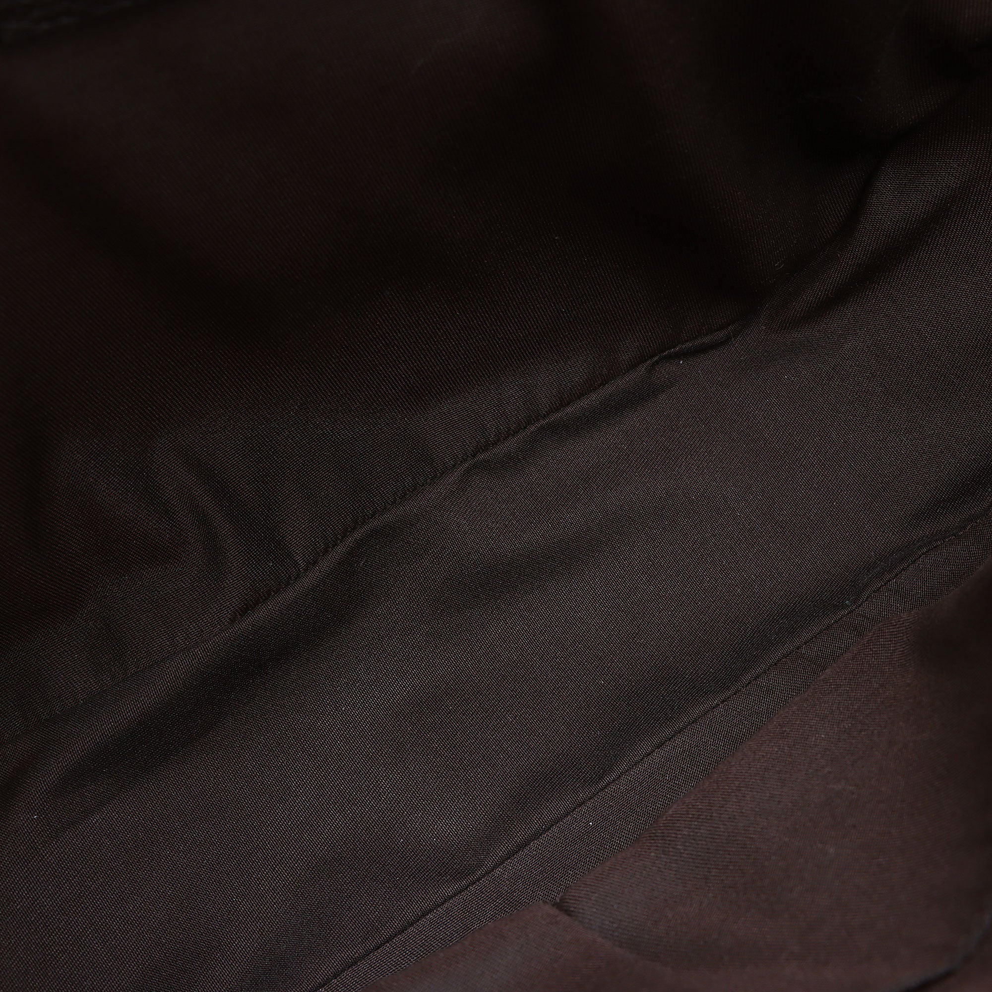 Gucci GG Canvas Flap Messenger Bag (SHF-1QqxVk)