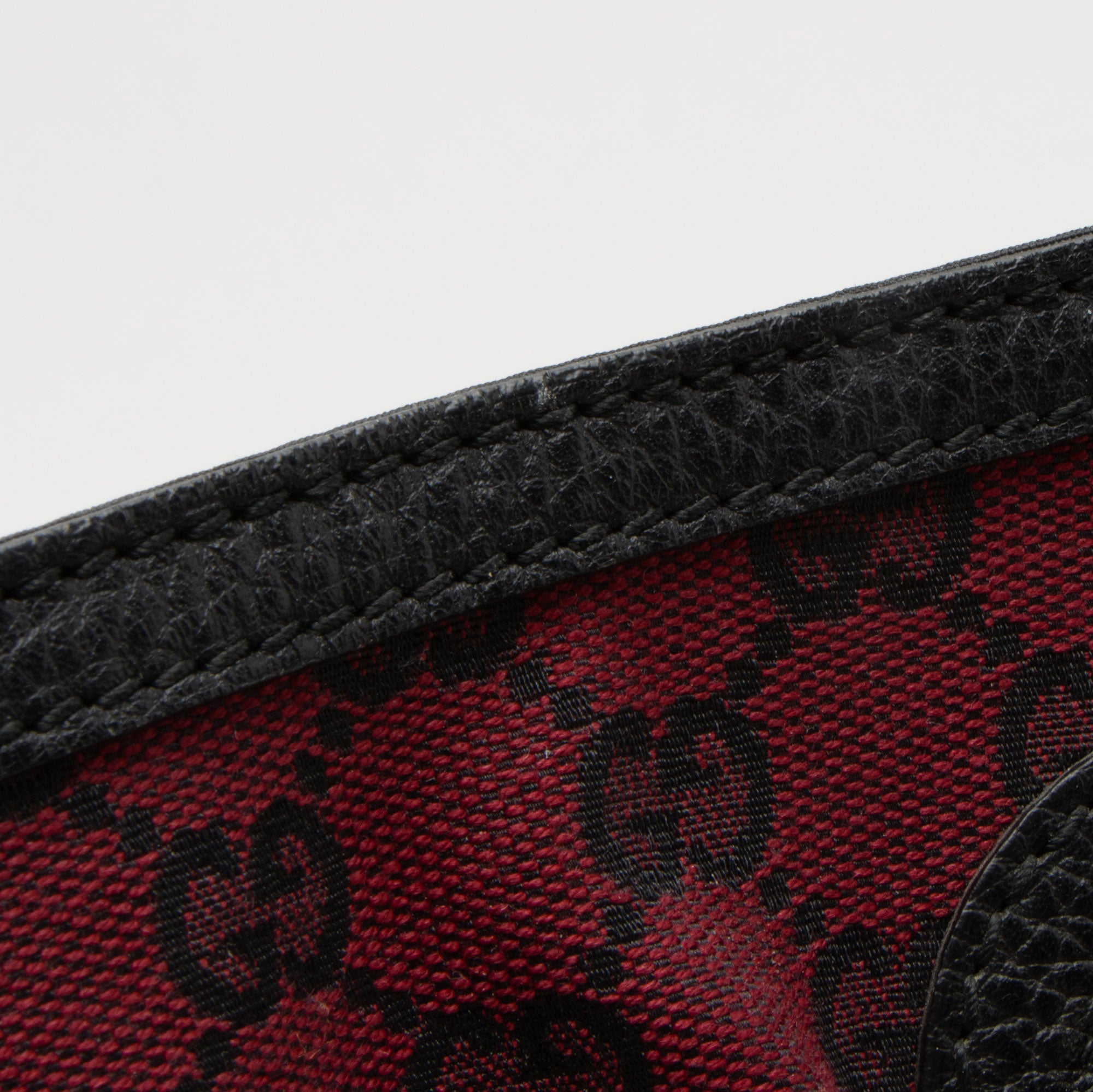 Gucci GG Canvas Full Moon Tote (SHF-J0EB6y)