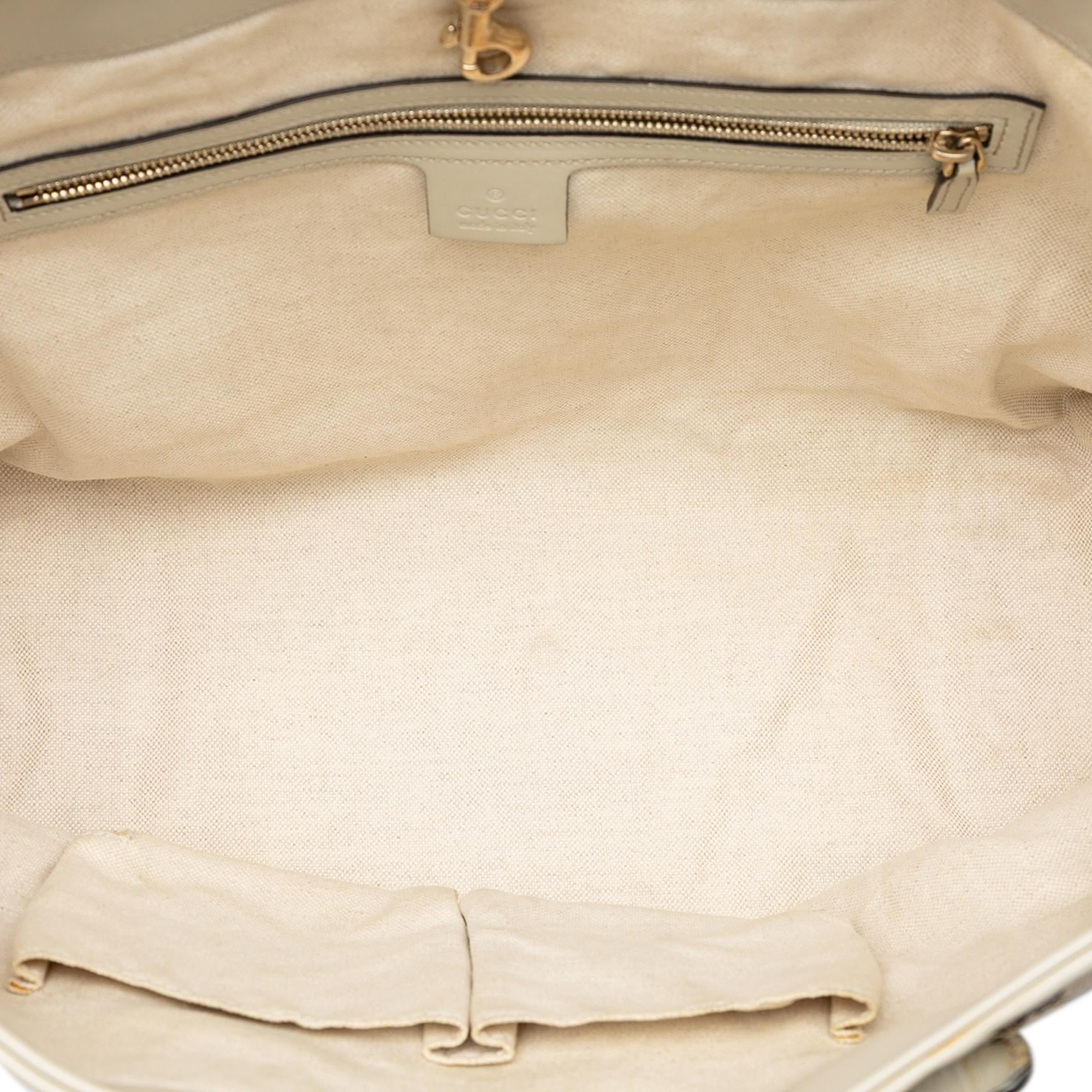 Gucci GG Canvas Heart Bit Tote