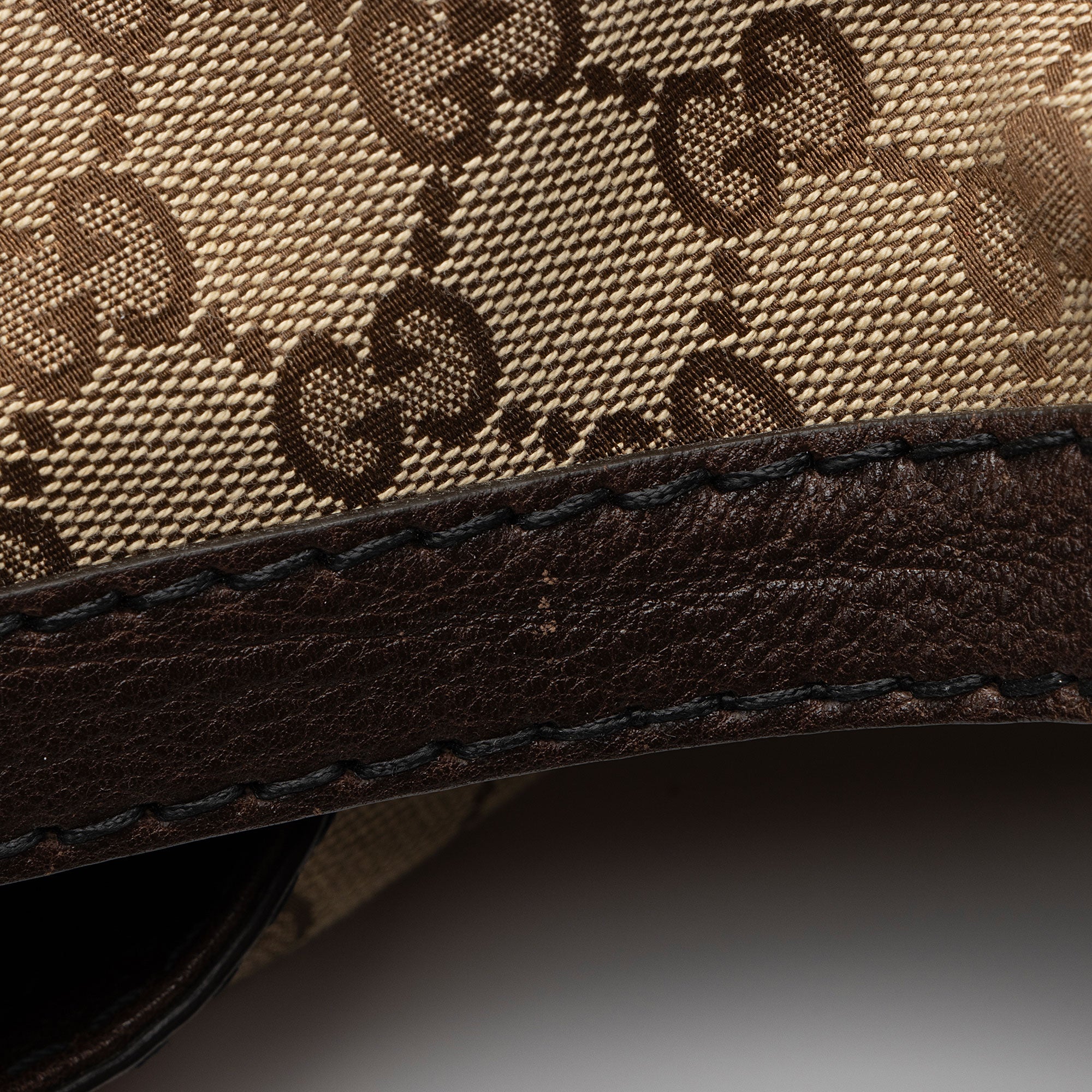 Gucci GG Canvas Jockey Large Hobo (SHF-boog0J)