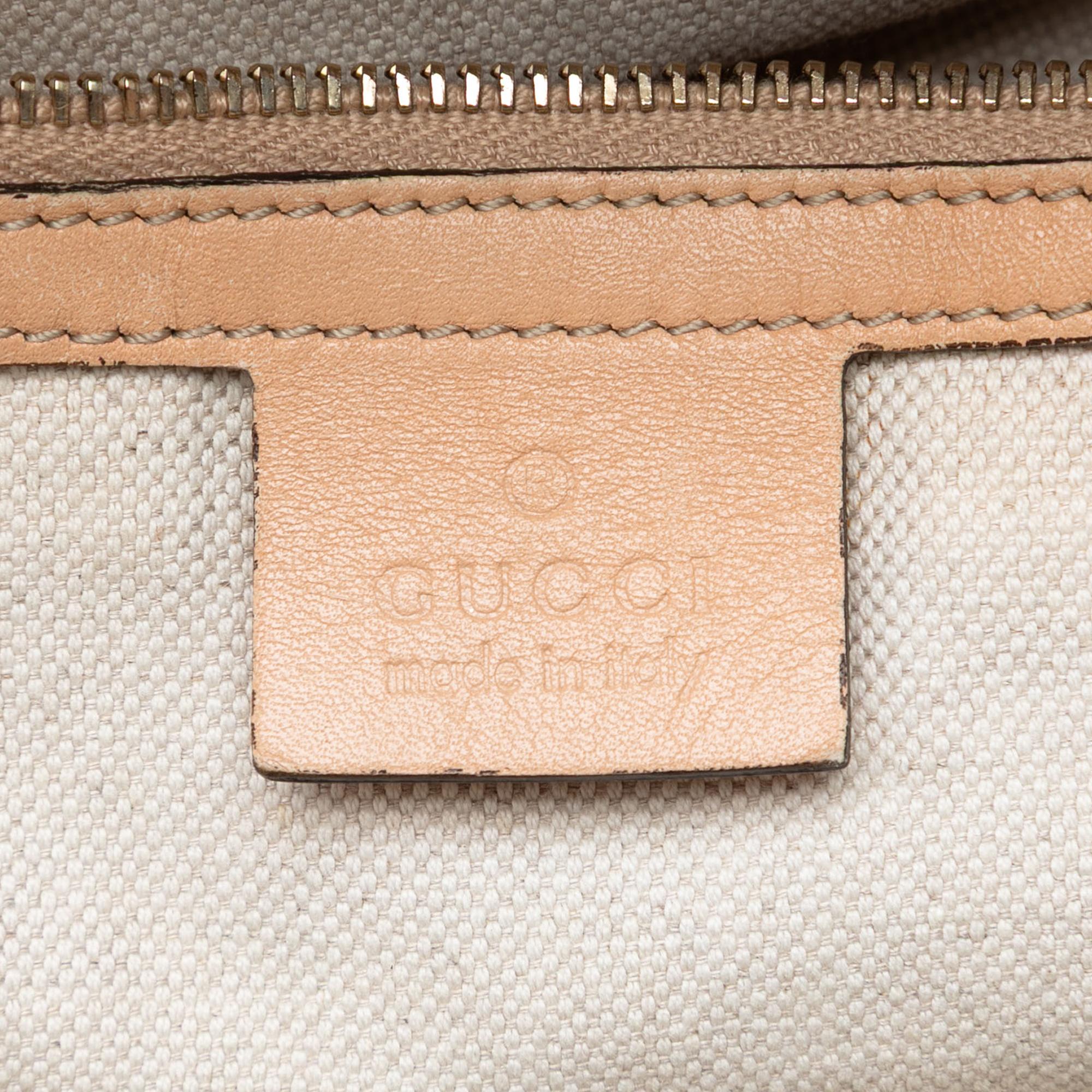 Gucci GG Canvas Lovely Handbag