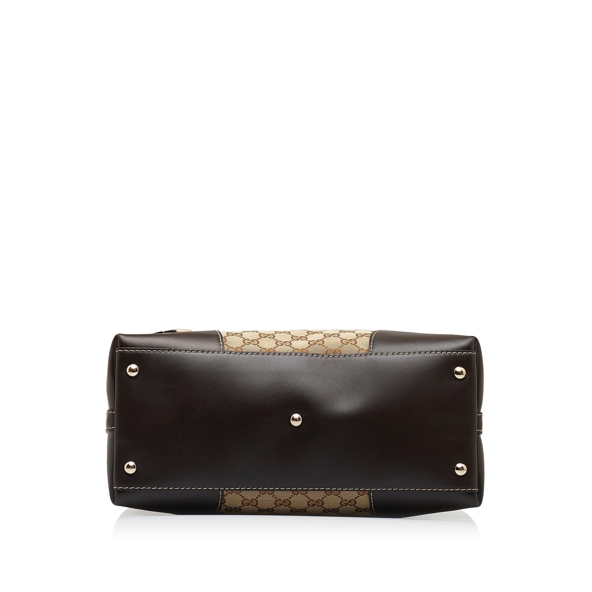 Gucci GG Canvas Lovely Shoulder Bag (SHG-MWKW8J)
